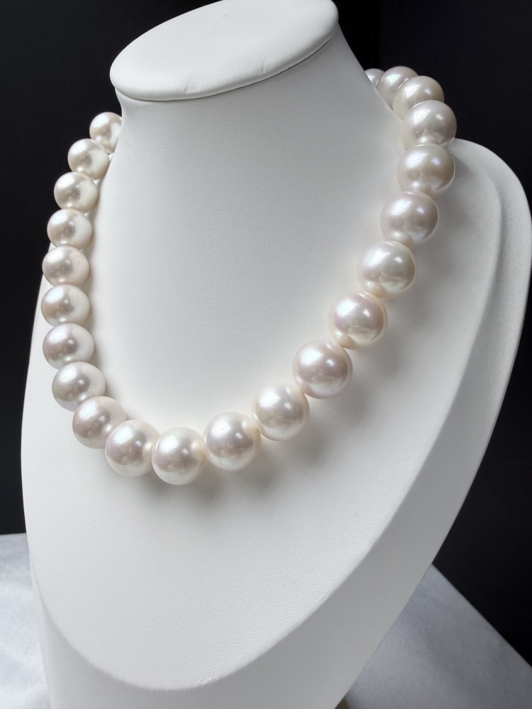 5A White Pearl Strand 15-16mm