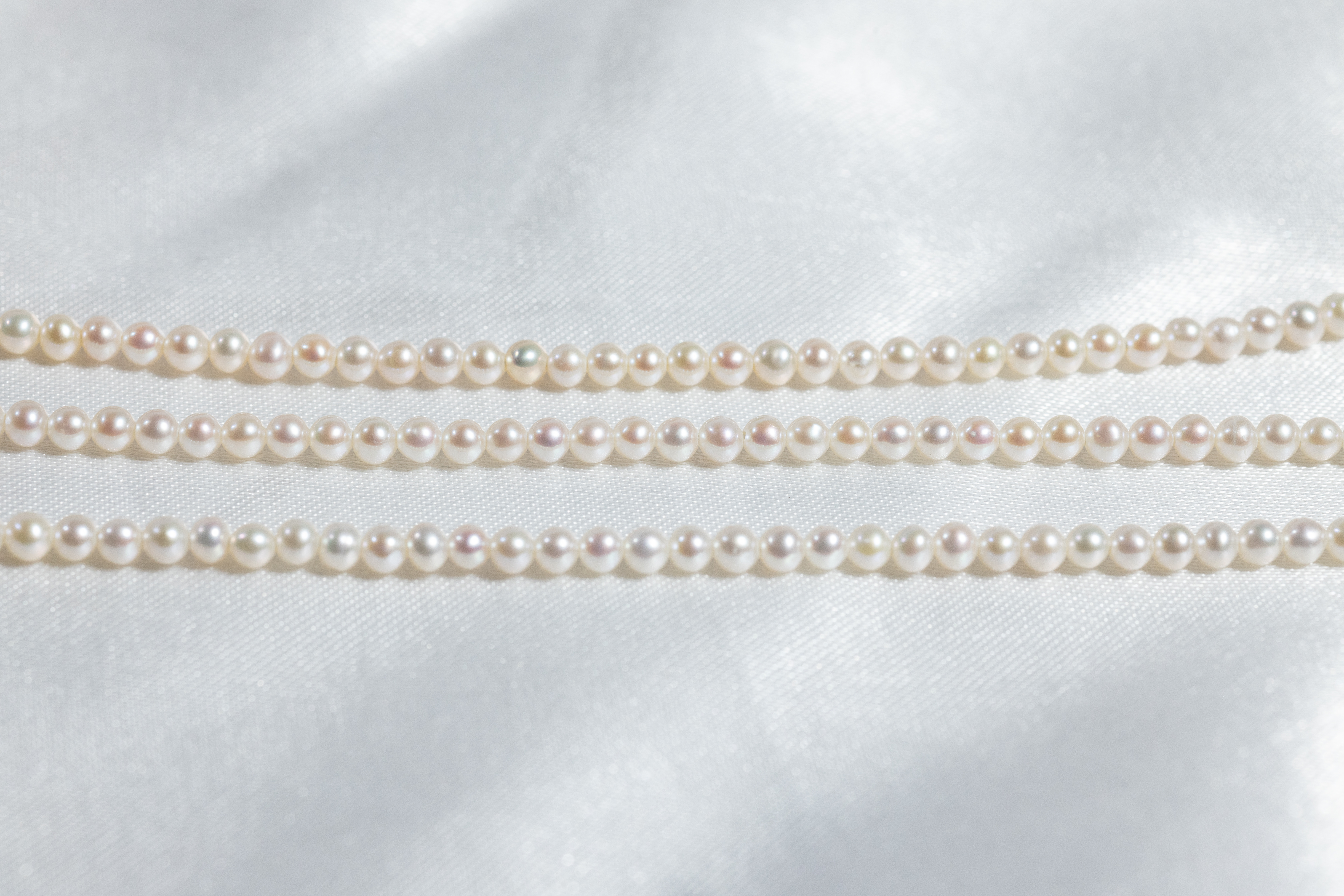 Pearl necklace 2.5~3mm