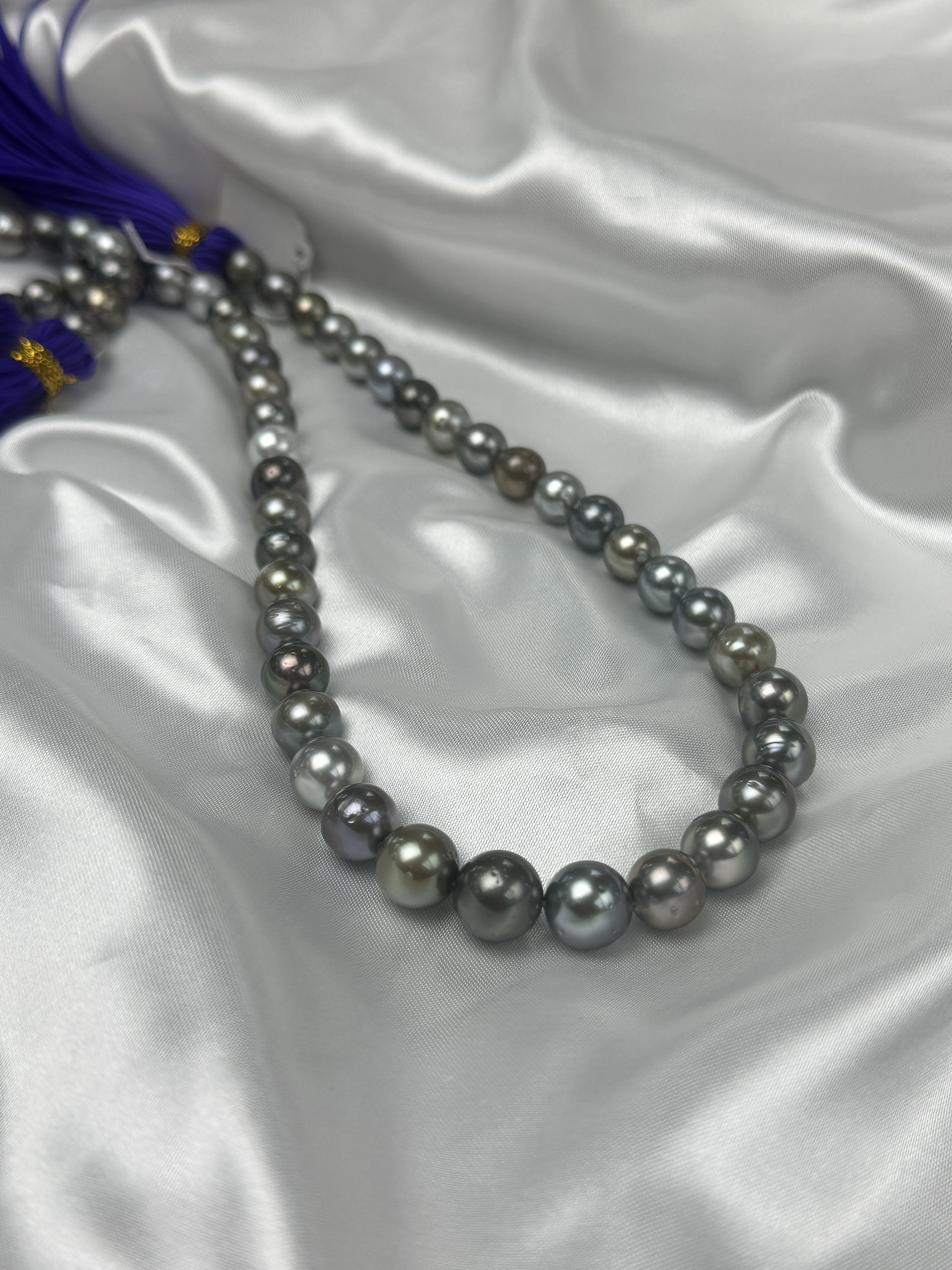 South Sea Pearls Necklace 8~11mm