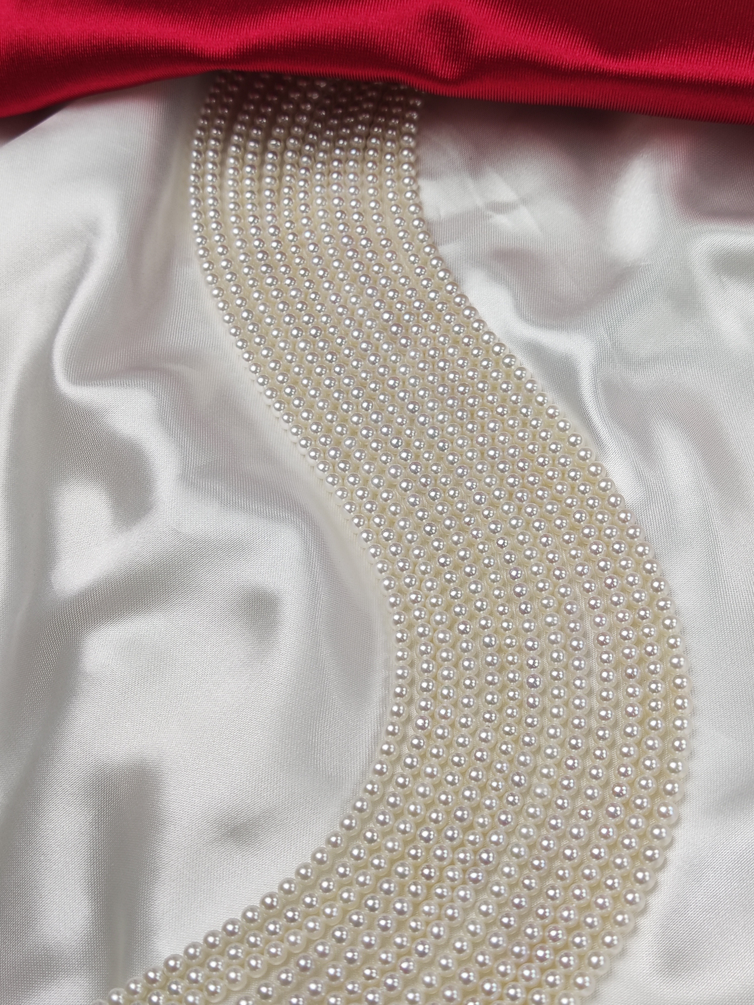 Pearl necklace 3.5~4mm