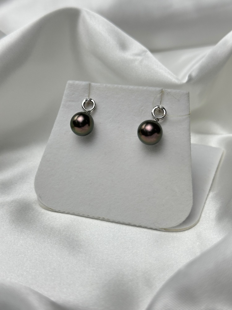 18k Gold 9.5mm Tahitian Black Pearl Stud Earrings