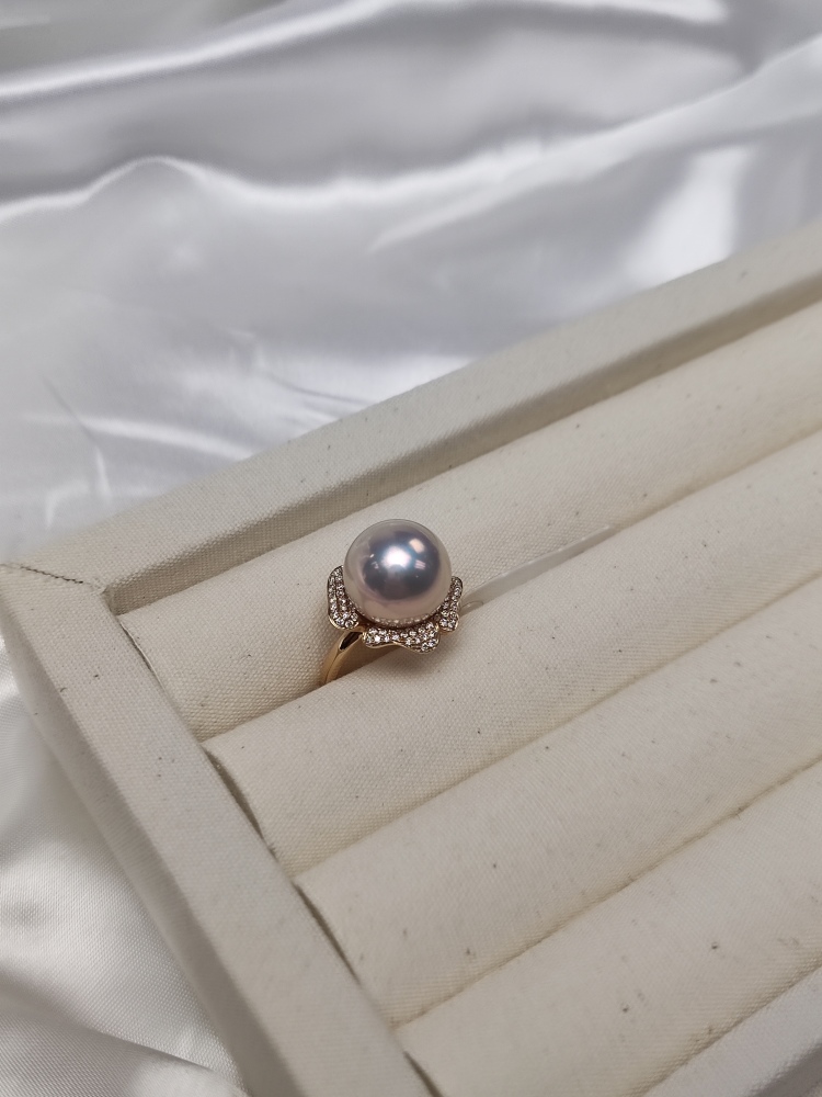 18k Gold 12.2mm Edison Freshwater Pearl Ring