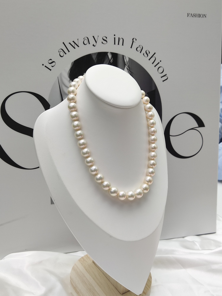 Pearl necklace 10~12mm