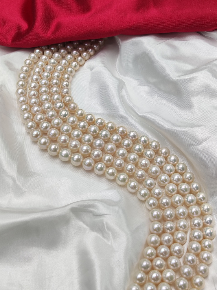 Pearl necklace 10~12mm
