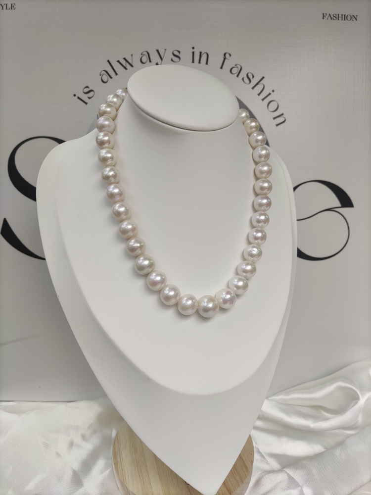 Pearl necklace 12~14mm