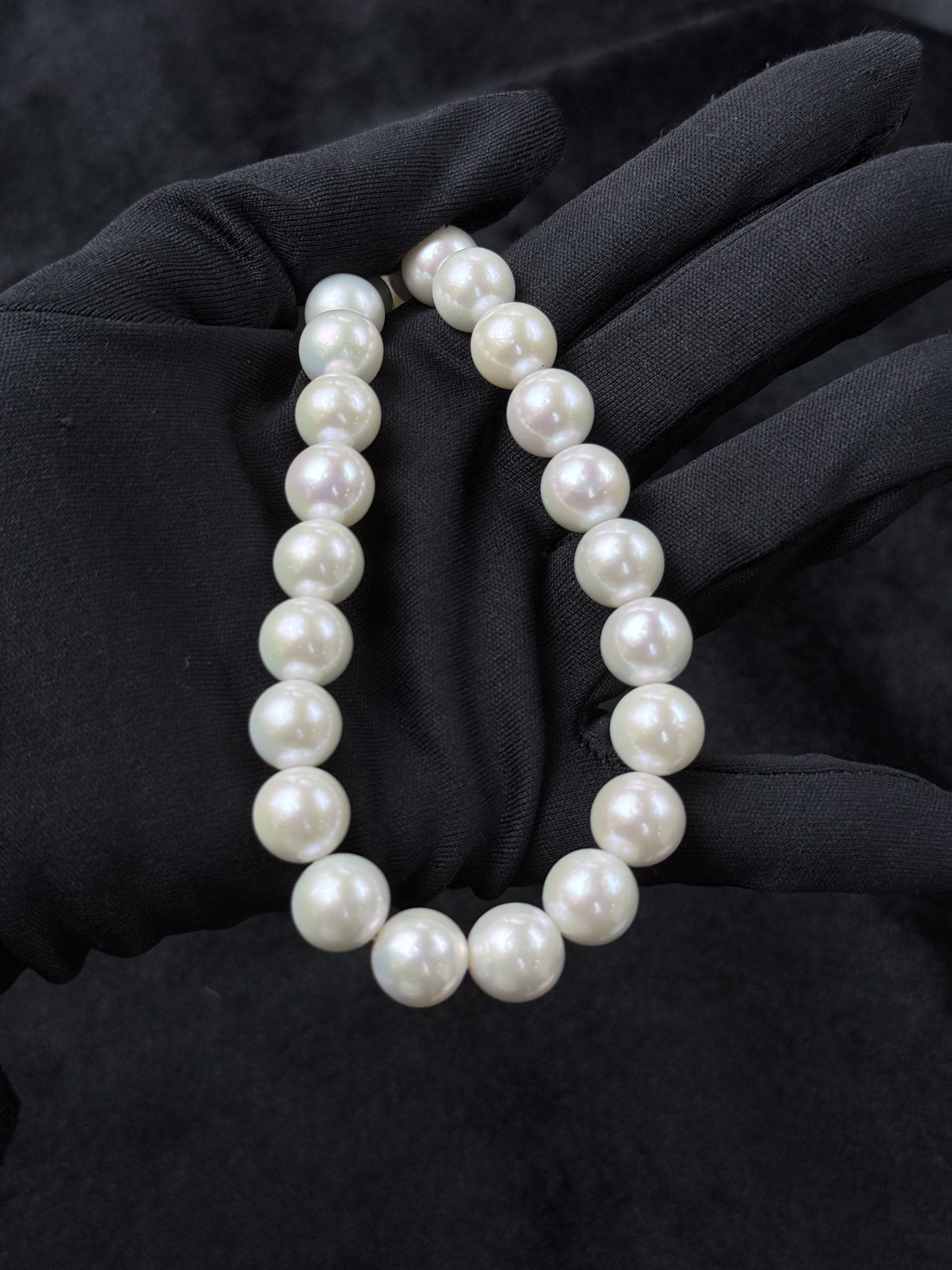 5A White Pearl Strand 11~12mm Includes one pair of earrings