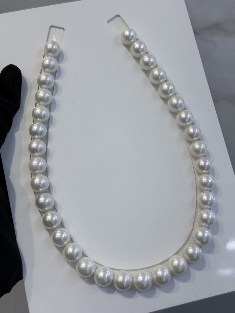 5A White Pearl Strand 12~13mm