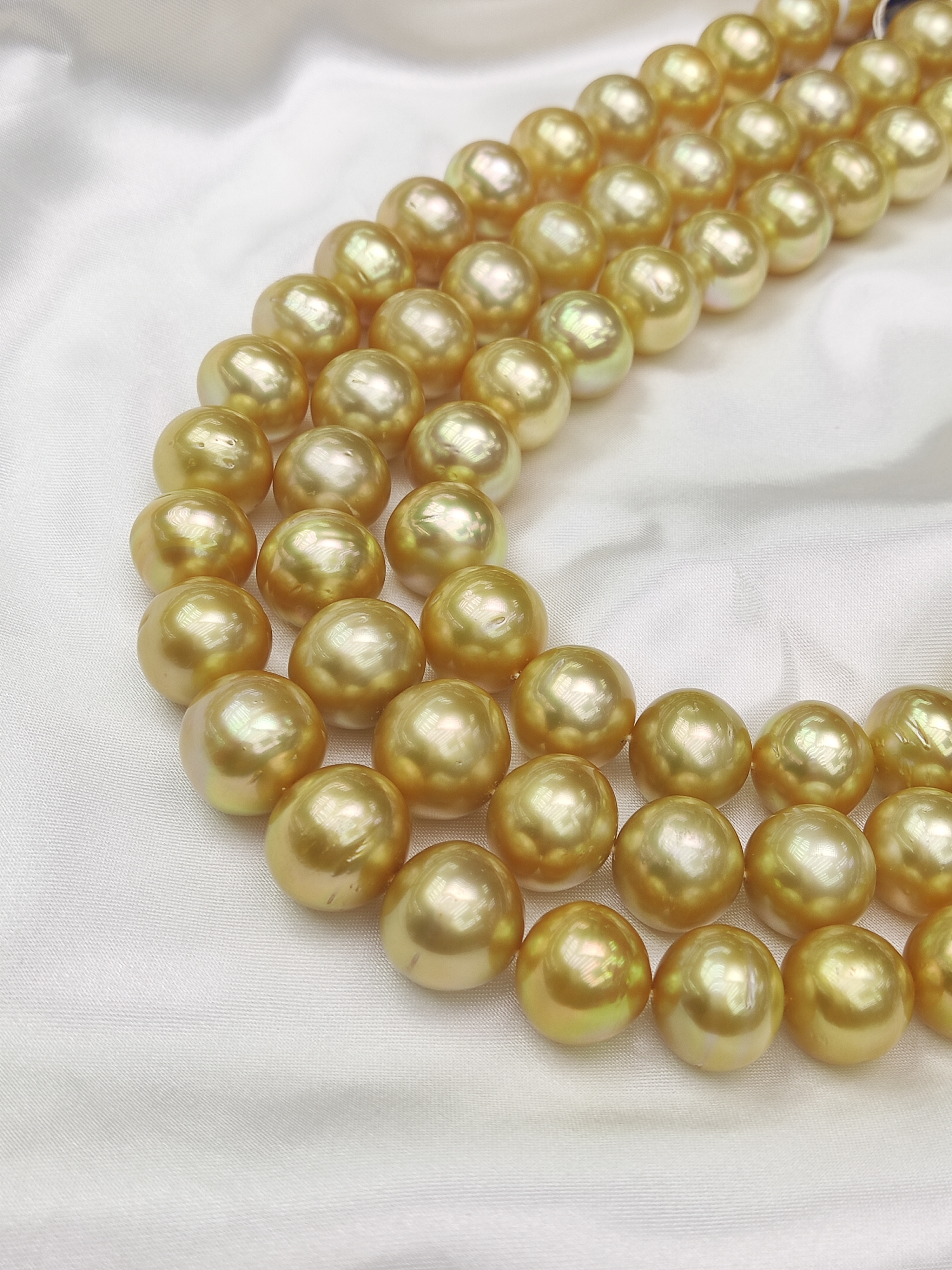 South Sea Pearls Necklace 14-16.5mm