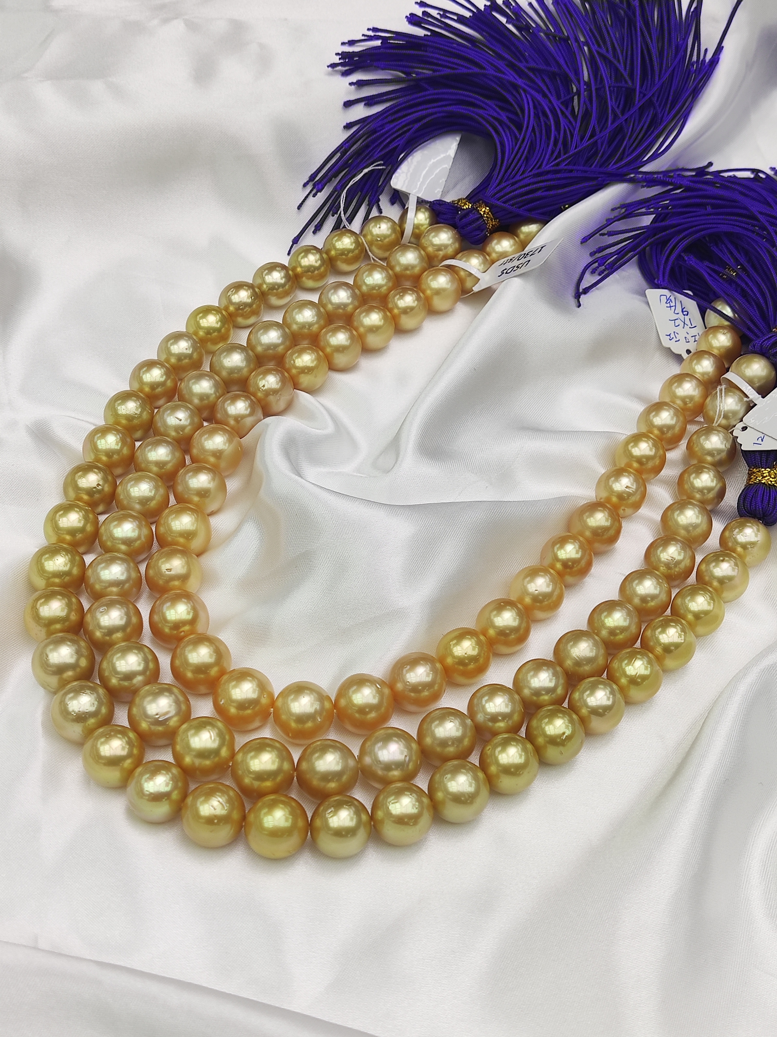 South Sea Pearls Necklace 11-13.8mm