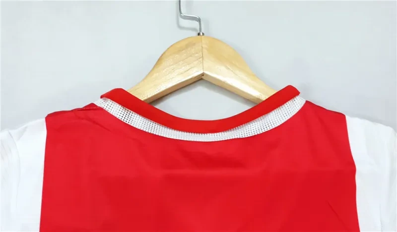 Ajax  2004/05 Retro Jersey Home