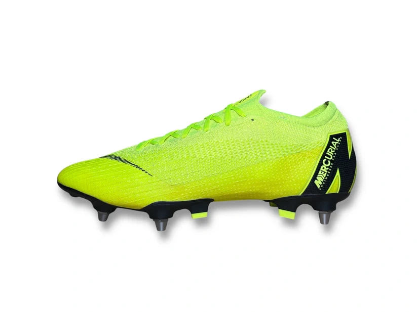 Mercurial Vapor 12 SG PRO Football Shoes