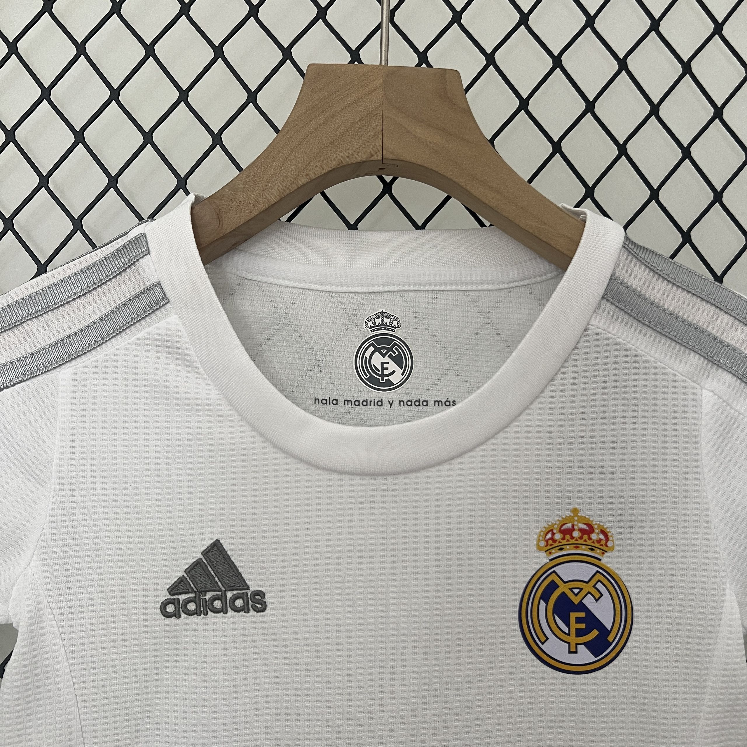 Real Madrid 15-16 Home Retro Kids Kits Children Sets Football Jersey