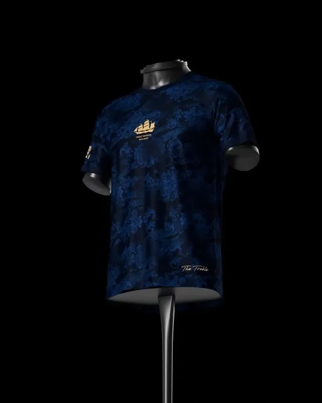 24-25 Manchester City Triple Crown Edition