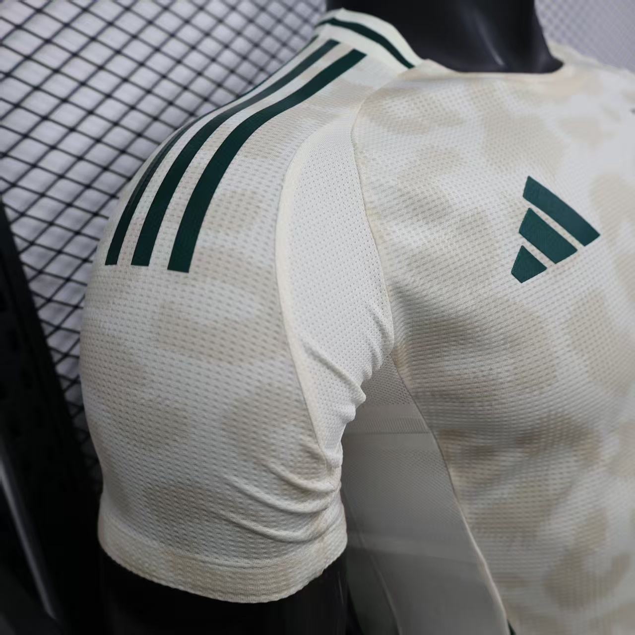 Saudi Arabia 25-26 World Cup Away Football jersey Player version