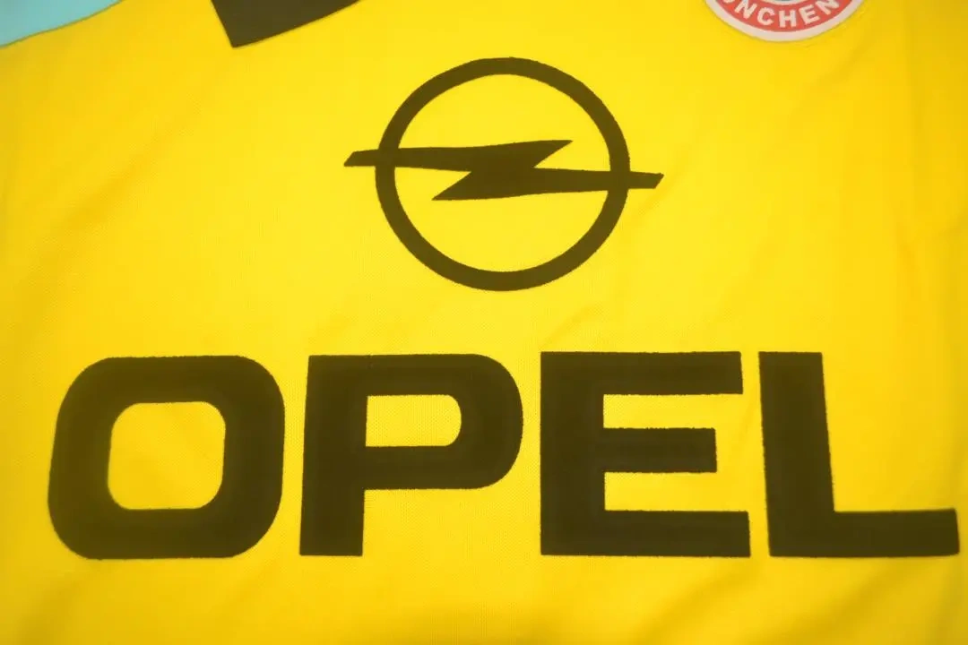 93-95 Bayern Munich Retro Jersey Away