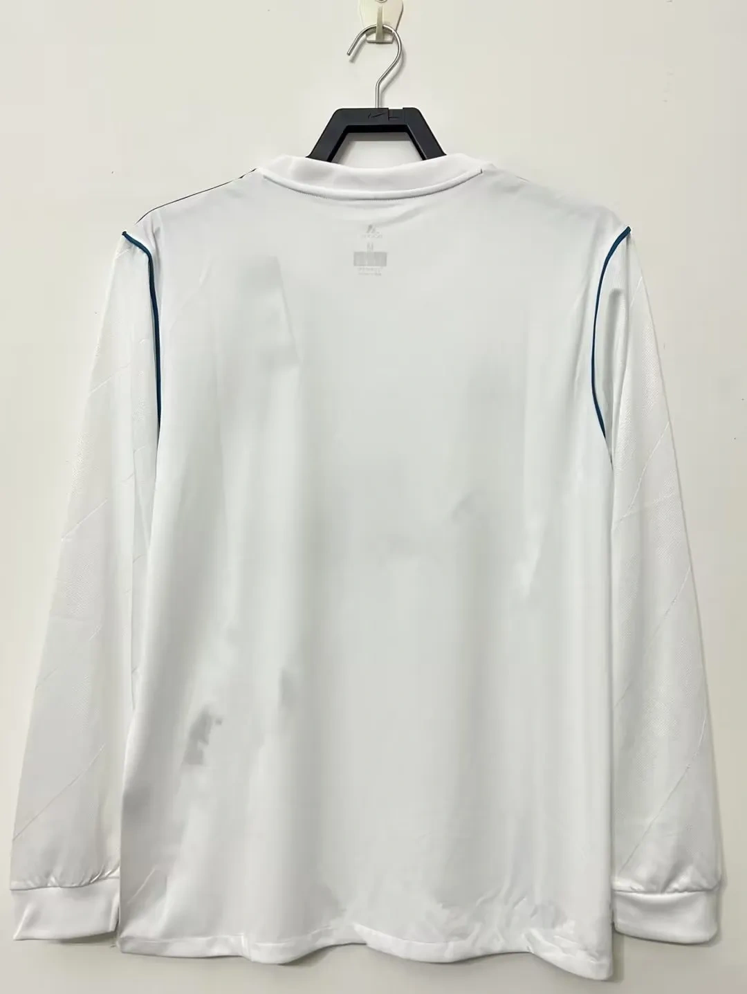 2017/18 Real Madrid Retro Home Long Sleeve Jersey