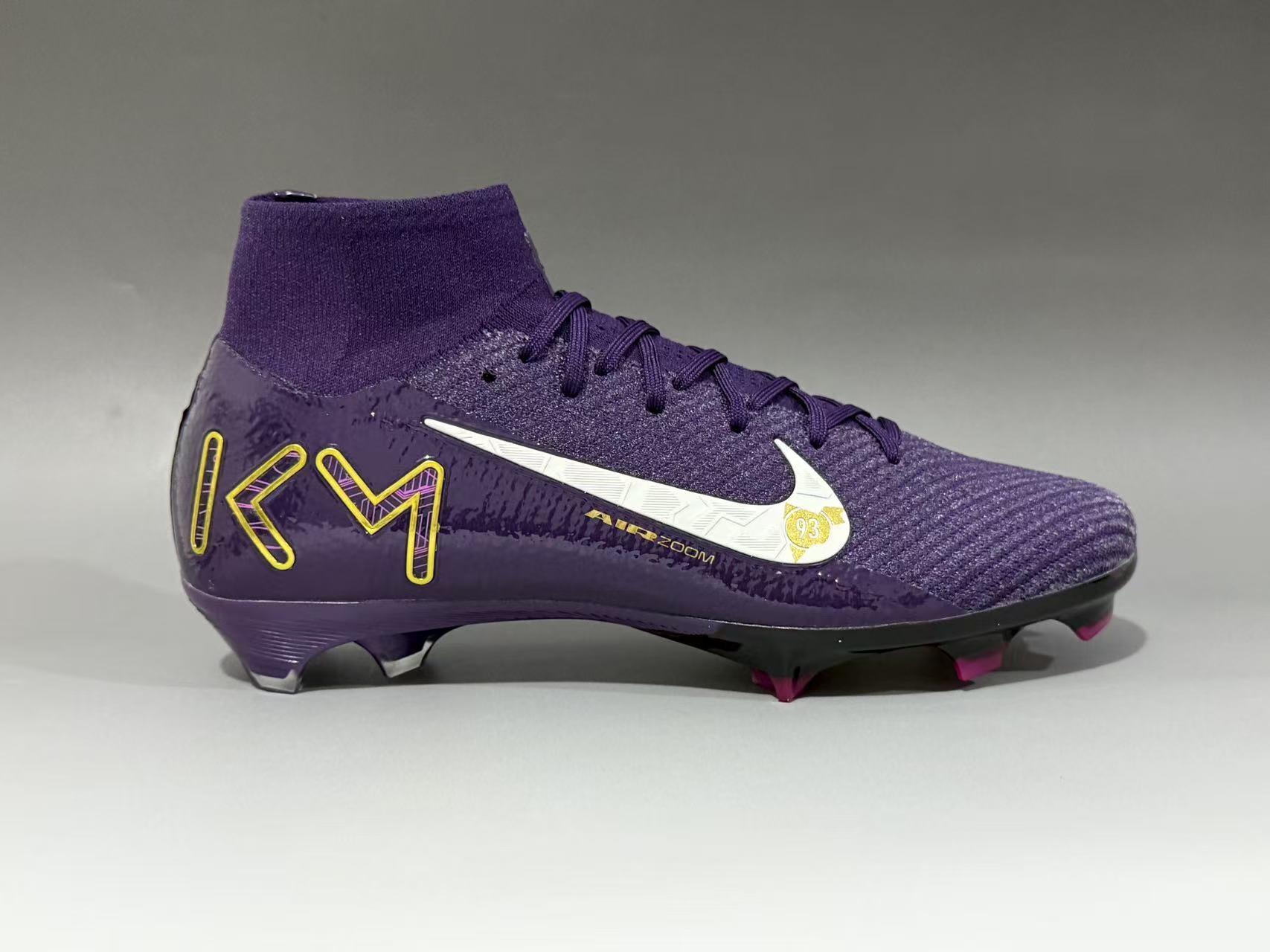 Assassin's 16th generation high top with built-in full air cushion waterproof knitted FG Football shoes
