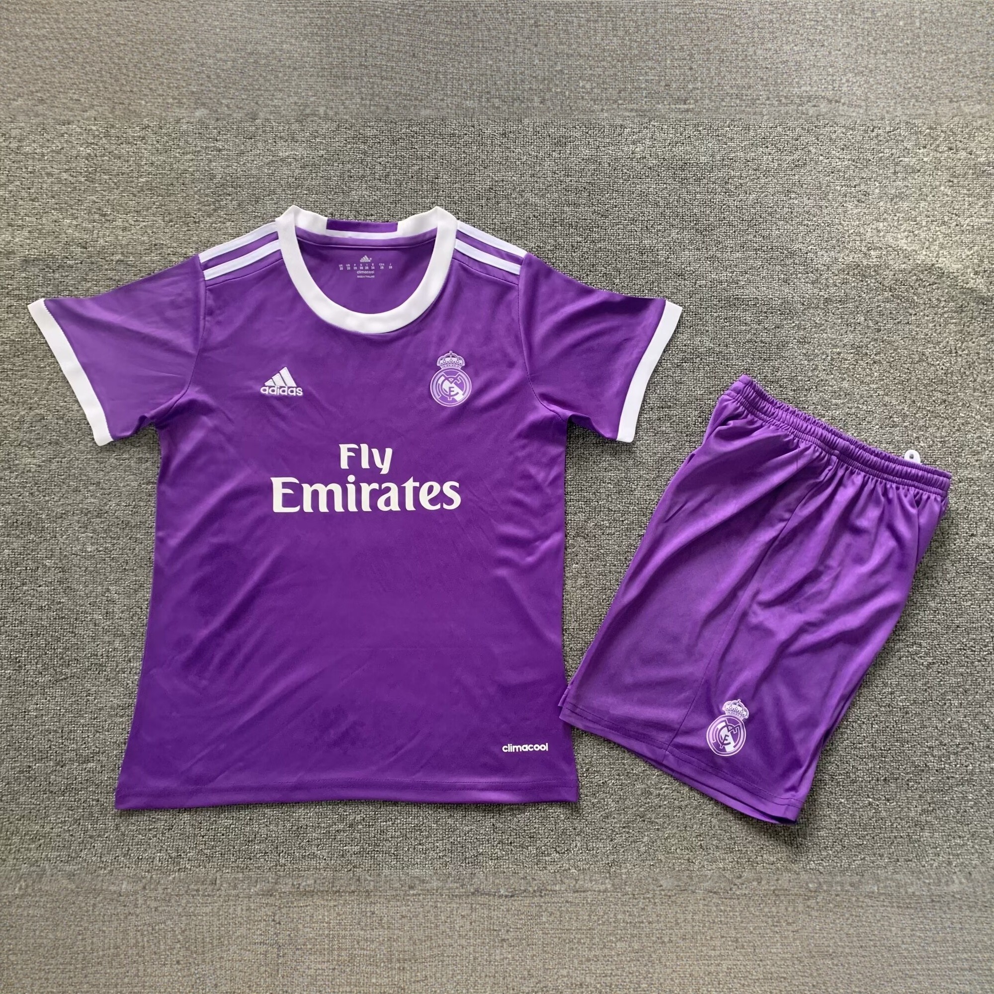 Real Madrid16-17 Away Retro Kids Kits Children Sets Football Jersey