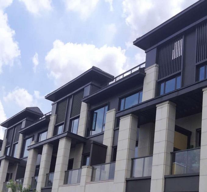 Yunhu Royal View Garden residential facade project in Guangzhou