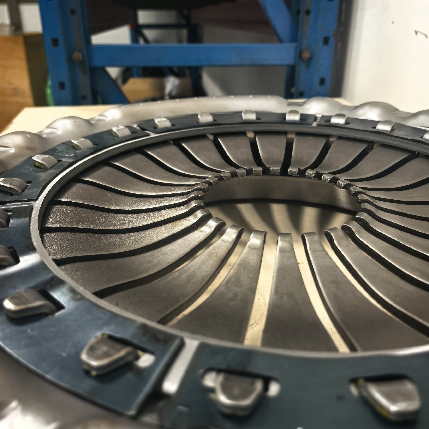 Heavy-Duty Amt Automat Clutch Cover Assembly for Commercial Vehicles,MY SHOP,Durable Volvo Amt Clutch Cover System for Commercial Vehicle