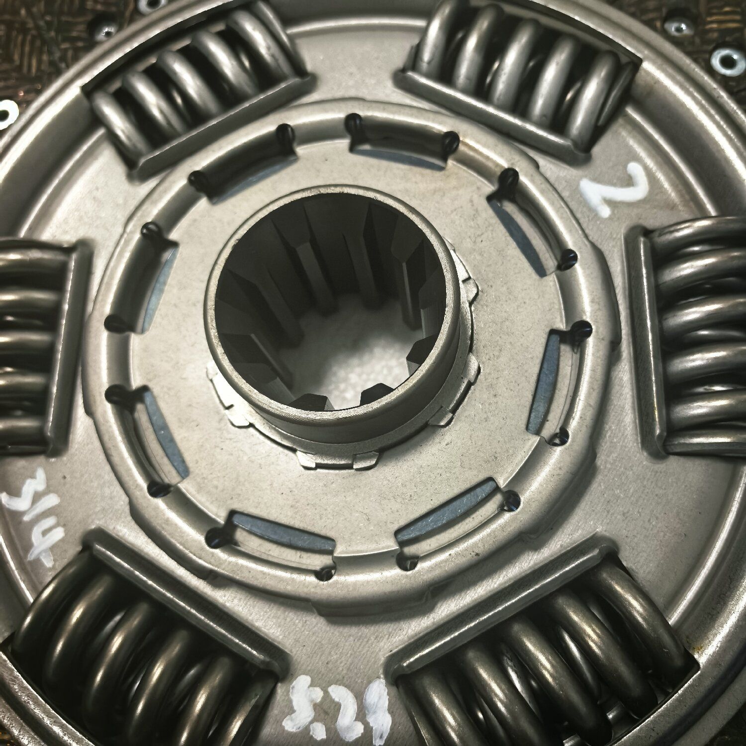 High-Performance Amt Clutch Disc for Reliable Heavy-Duty Truck Applications,MY SHOP,Durable Volvo Amt Clutch Cover System for Commercial Vehicle