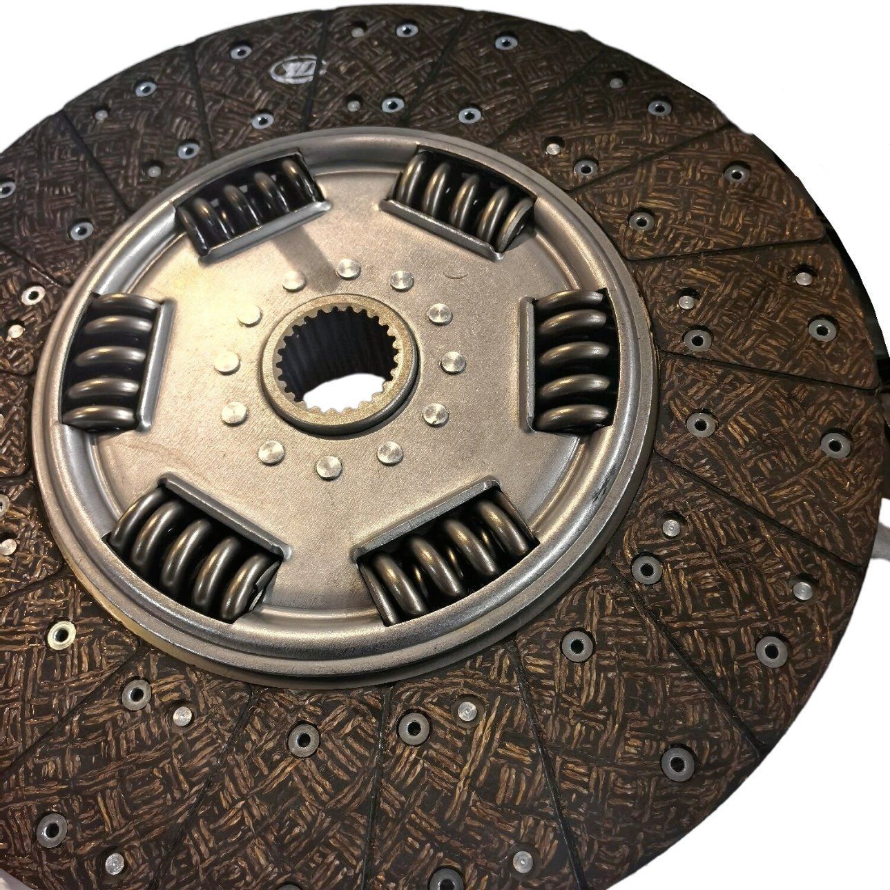 OEM Supply Commercial Vehicle FAW jiefang Heavy Duty Truck Parts Clutch Disc Kit for Model Wg9925160400,Dongjin Electric and PRECISION Co., Ltd.,Durable Volvo Amt Clutch Cover System for Commercial Vehicle