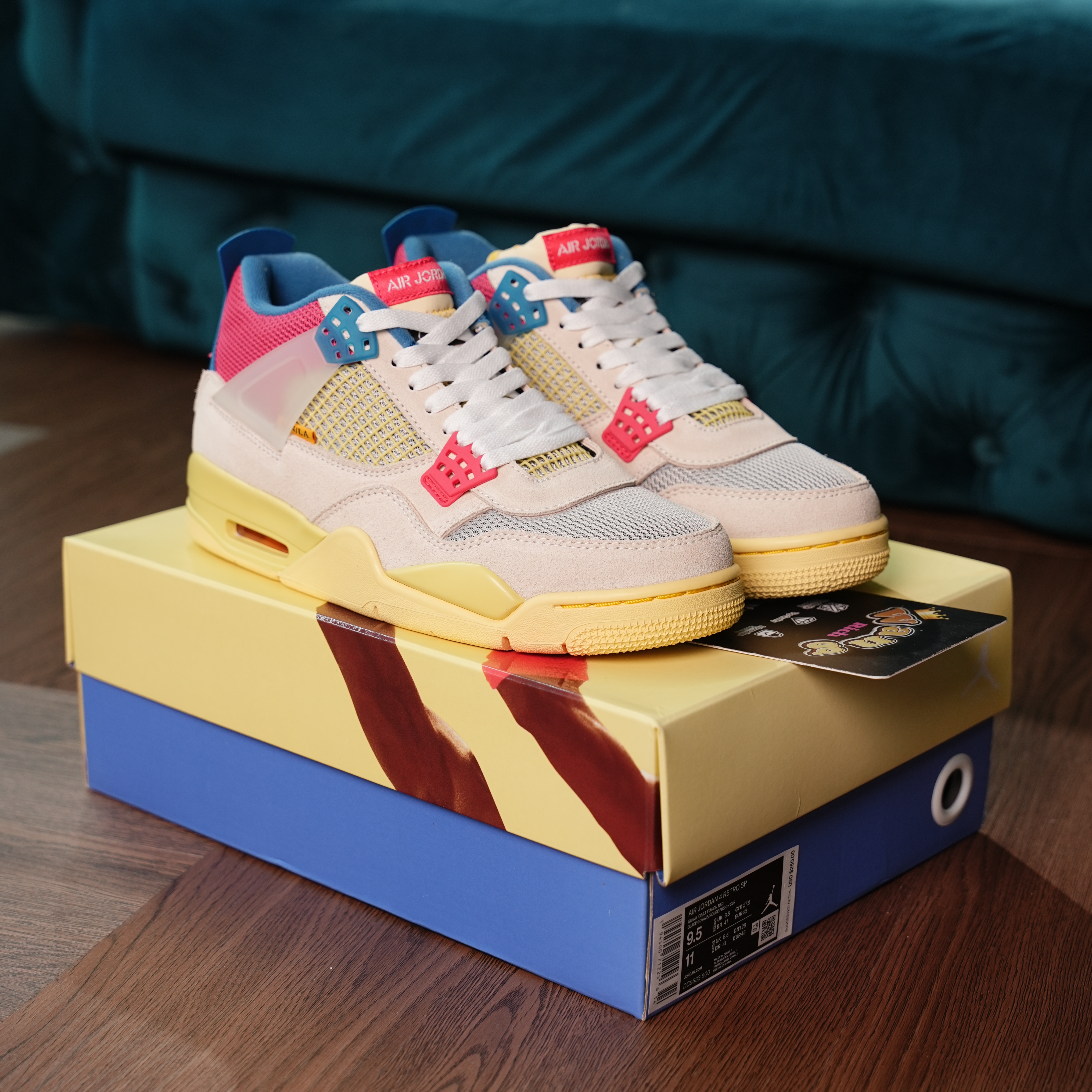 Air Jordan 4 Retro Union Guava Ice