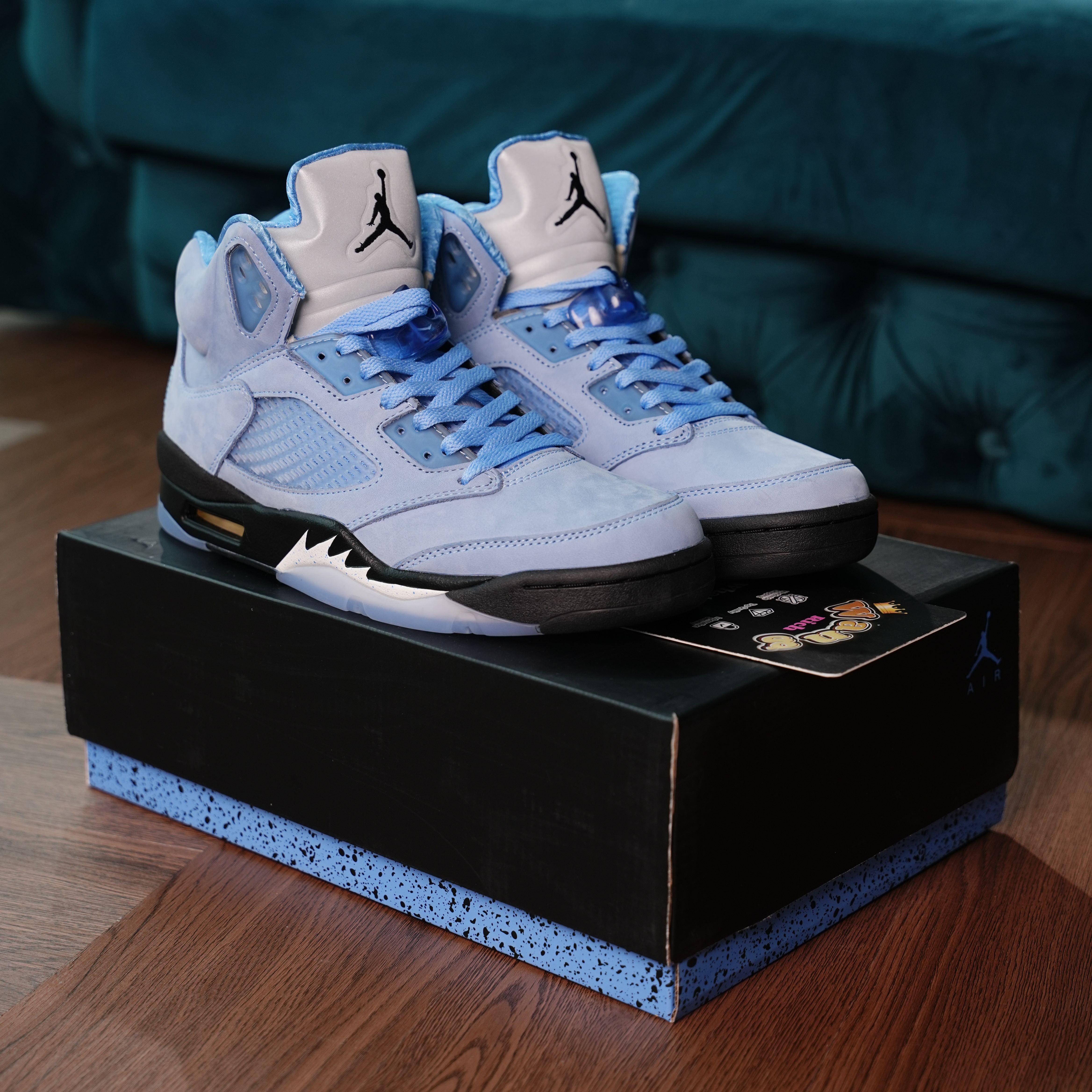 Air Jordan 5 Retro UNC University Blue