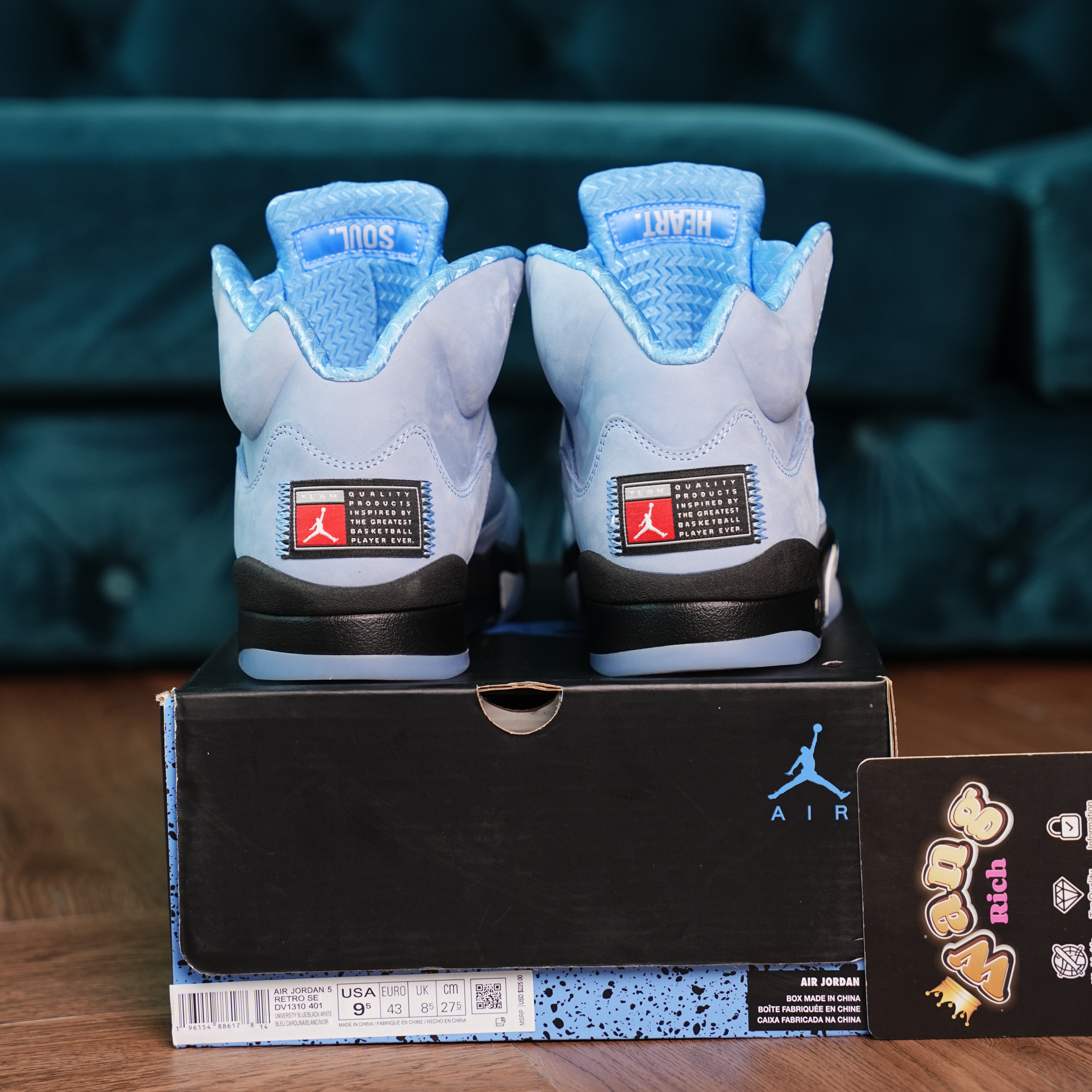 Air Jordan 5 Retro UNC University Blue