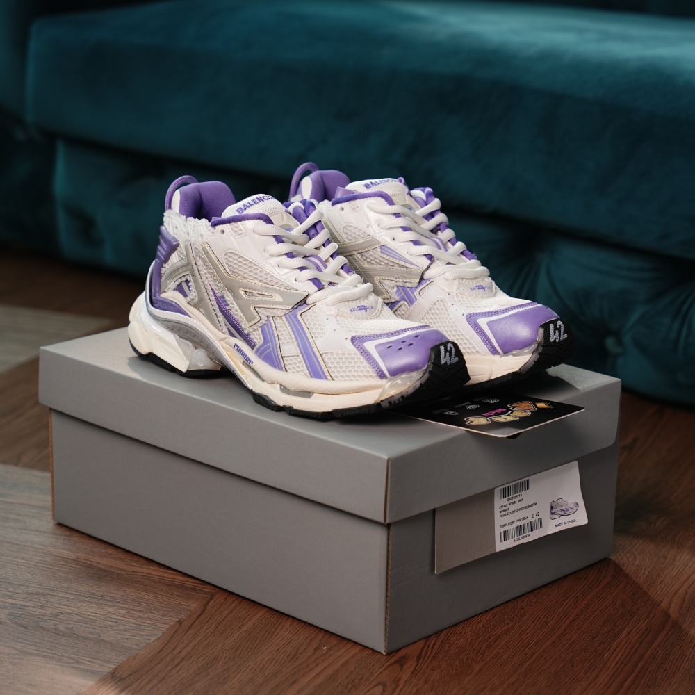 Balenciaga Runner White Purple