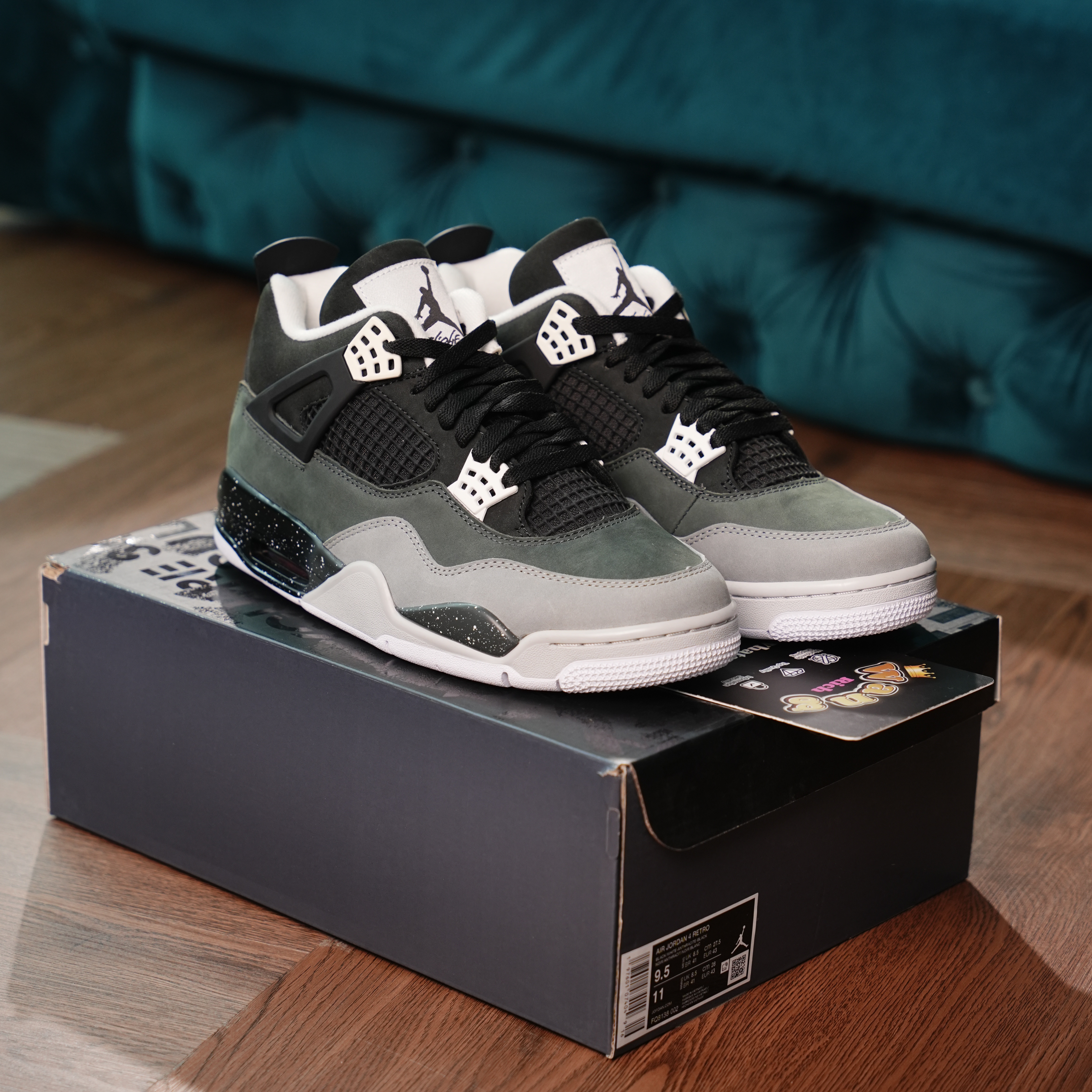 Air Jordan 4 Retro Fear Pack