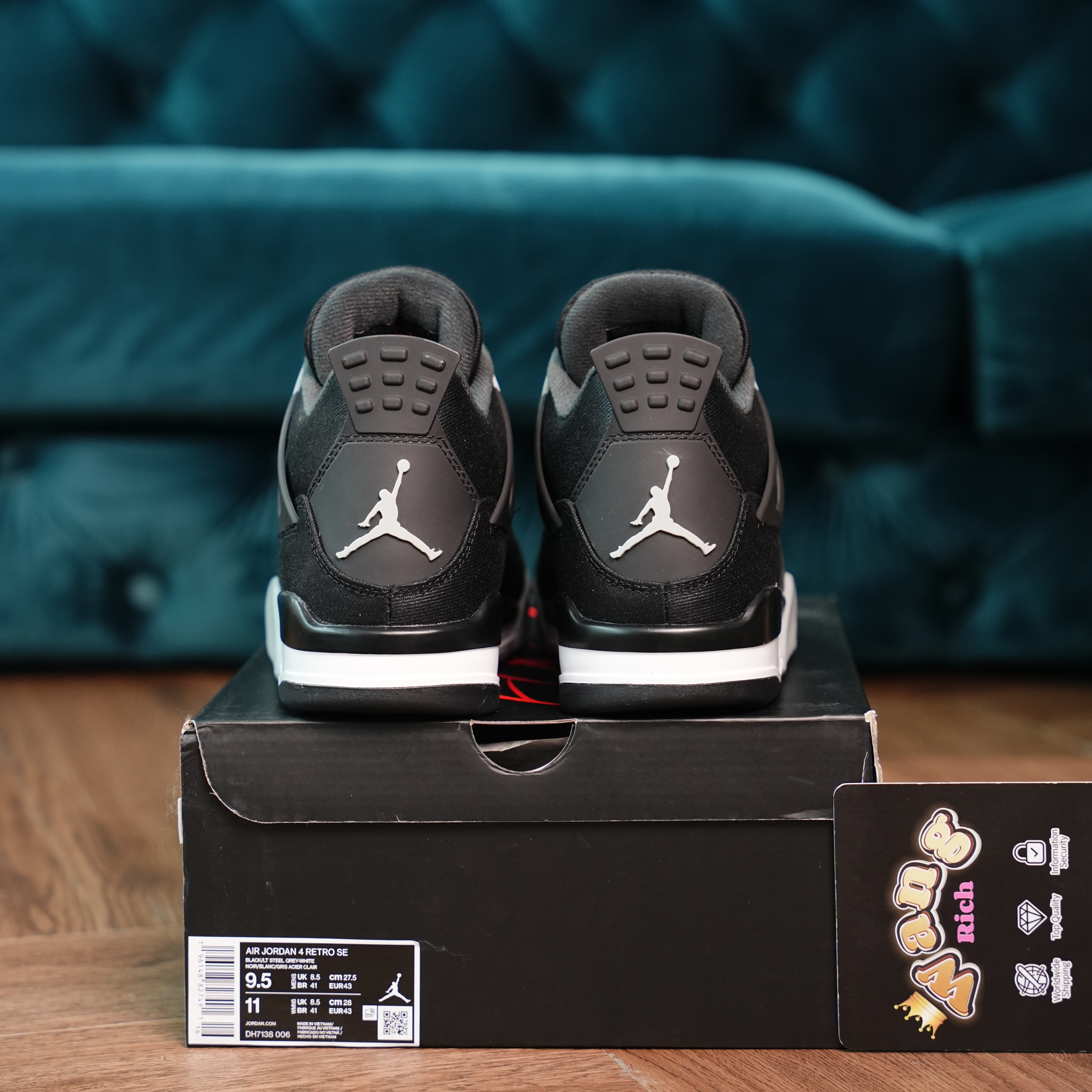 Air Jordan 4 Retro SE Black Canvas