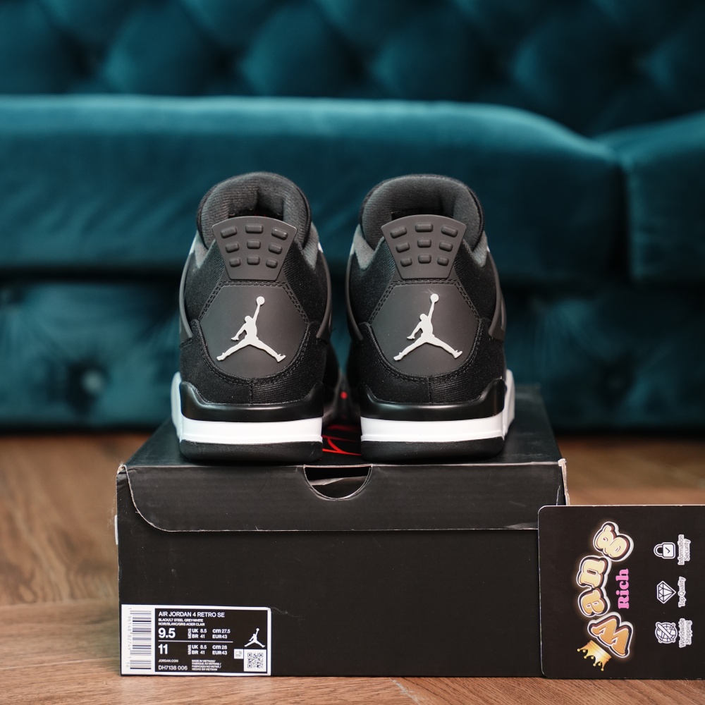 Air Jordan 4 Retro SE Black Canvas