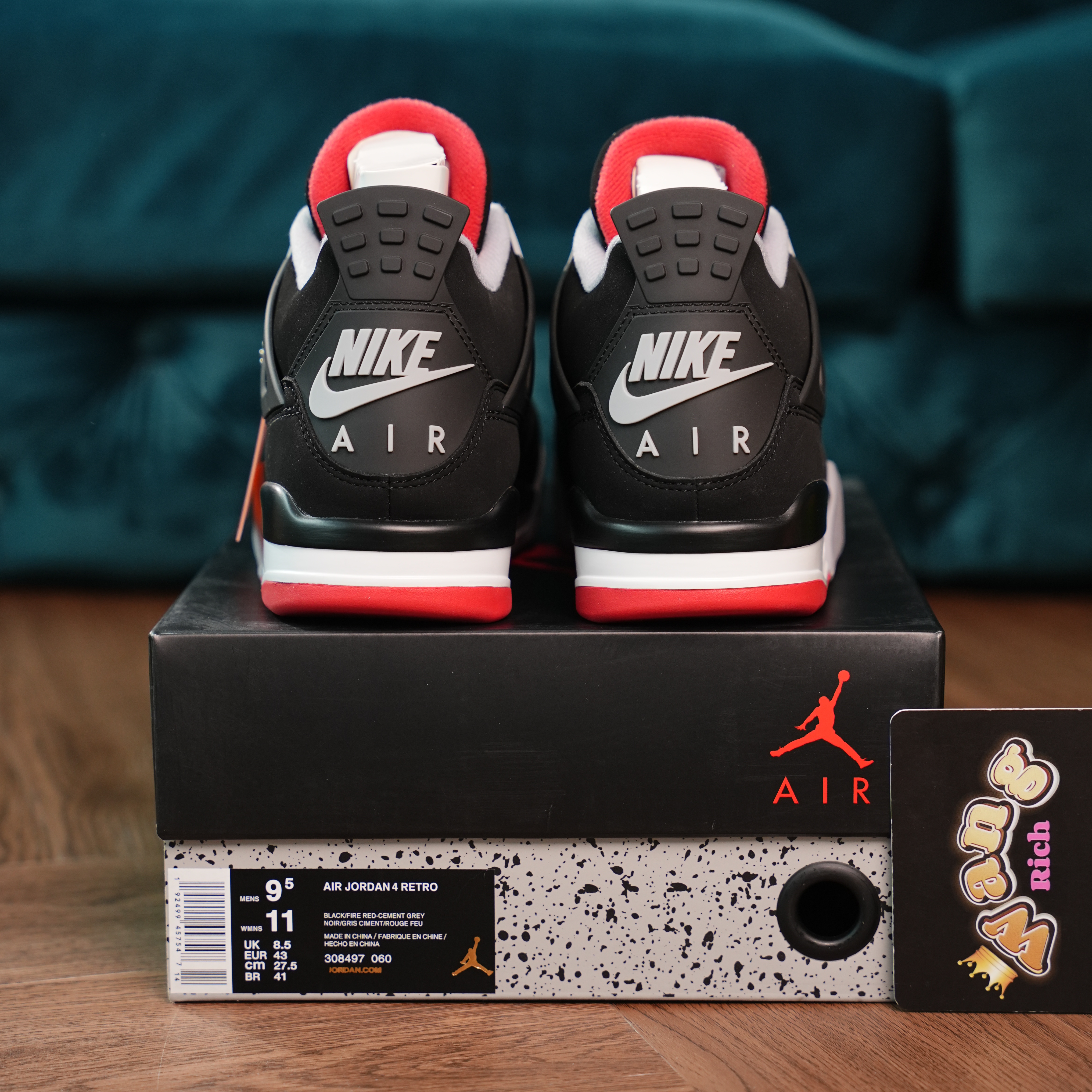 Air Jordan 4 Retro Bred
