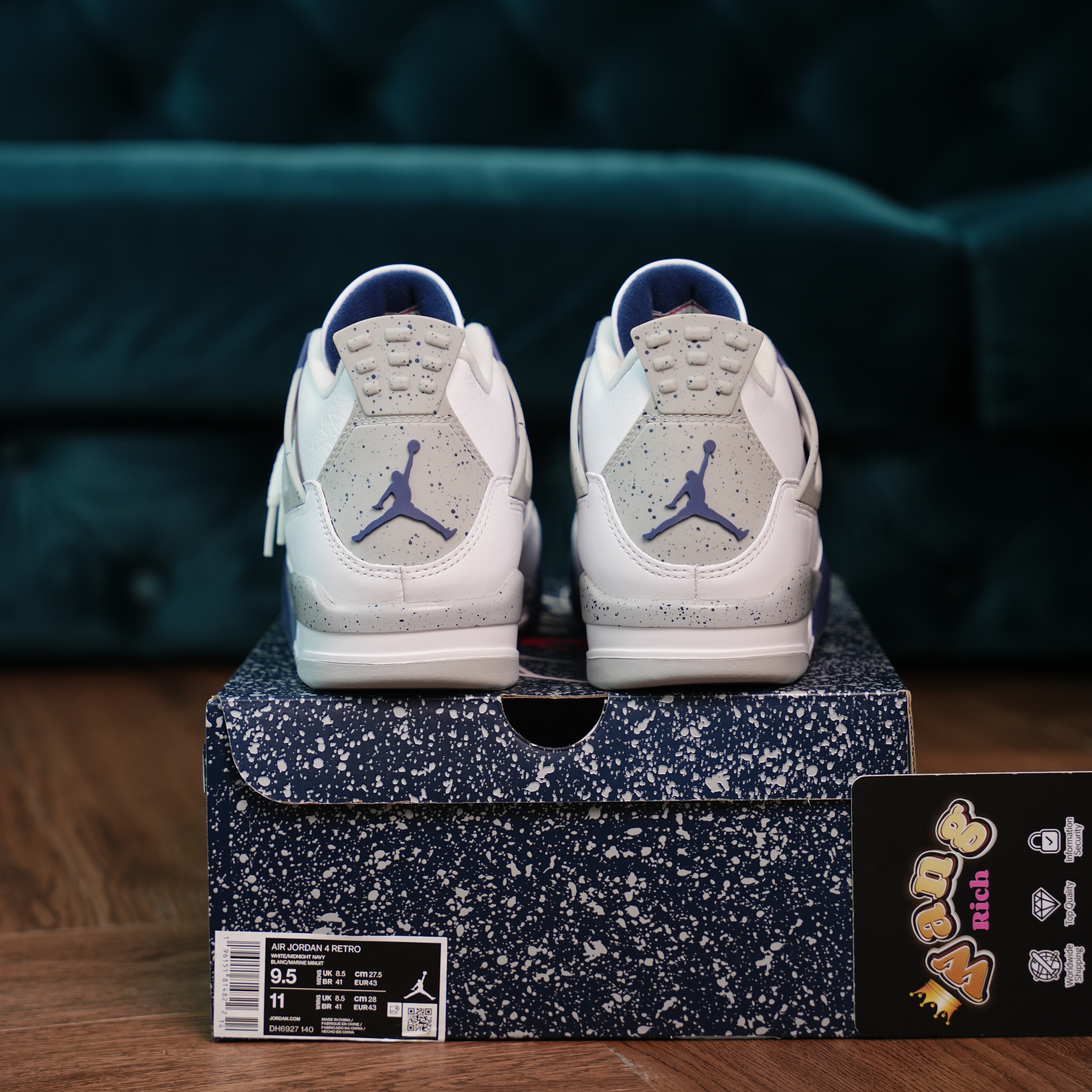 Air Jordan 4 Retro Midnight Navy