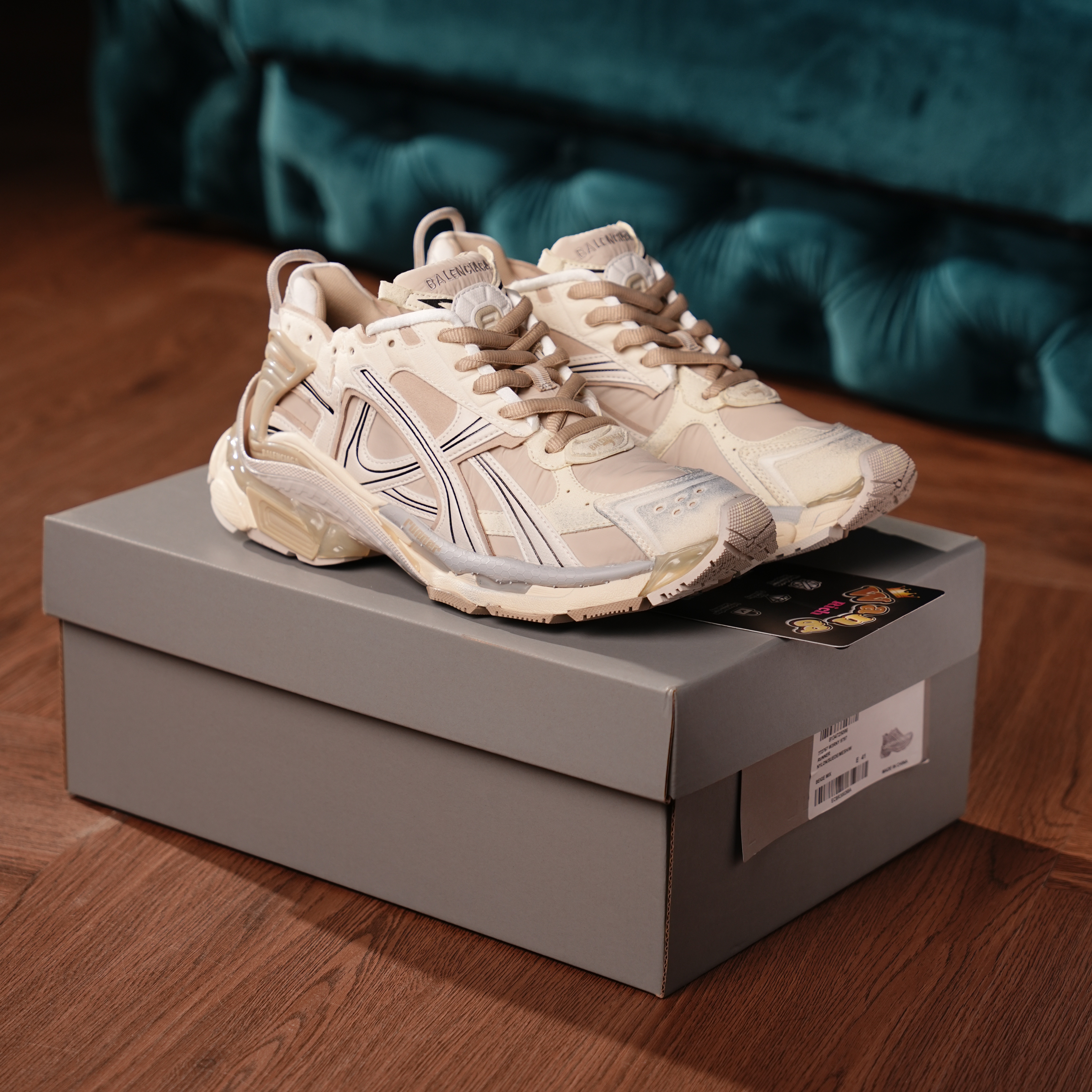 Balenciaga Runner Sneaker Beige Mix