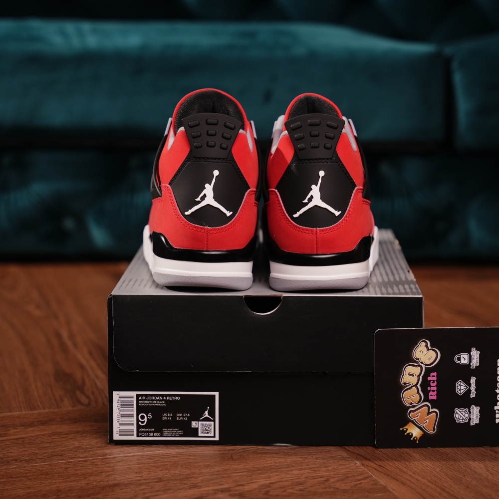 Air Jordan 4 Retro Toro Bravo