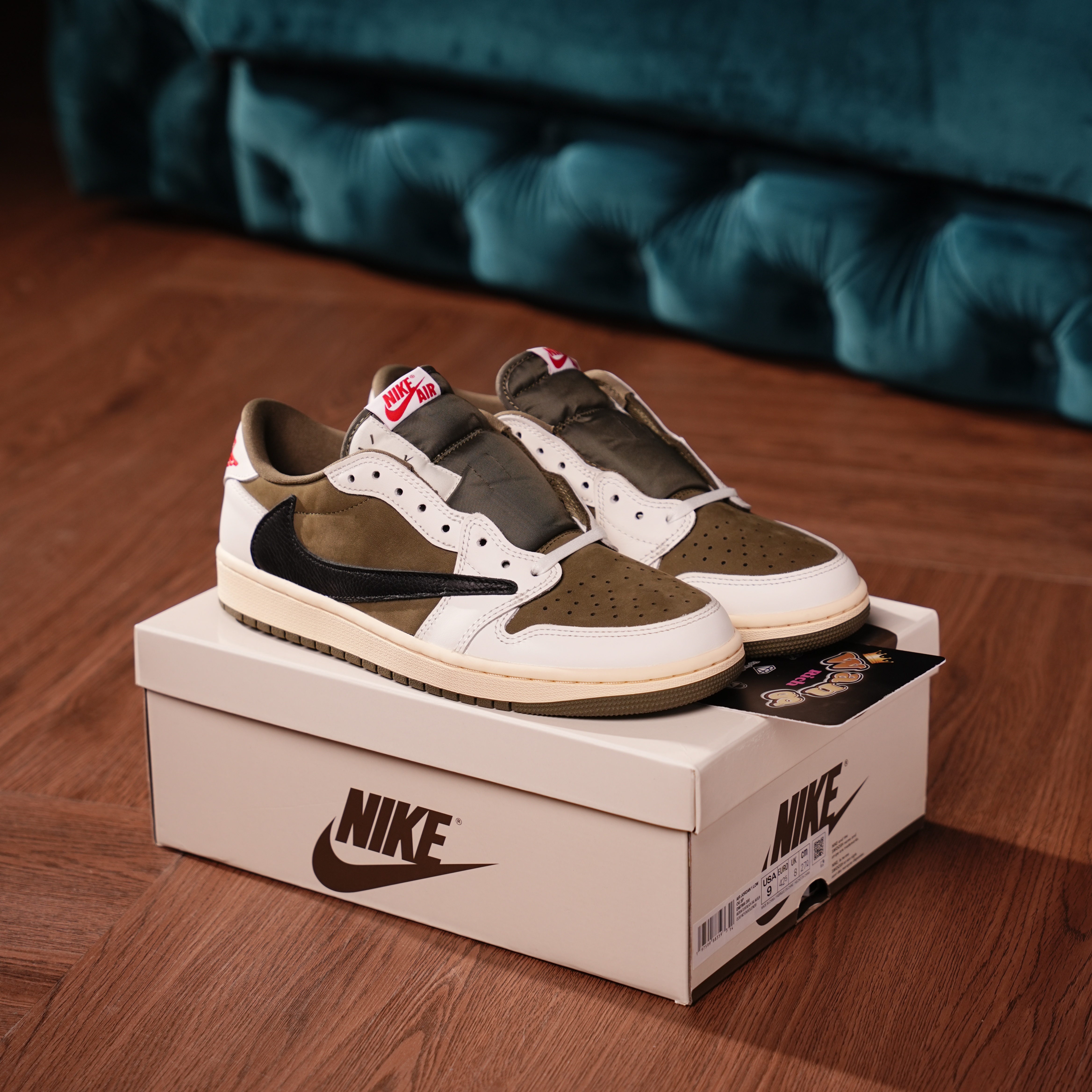 Travis Scott x Air Jordan 1 Low OG SP 'Medium Olive'