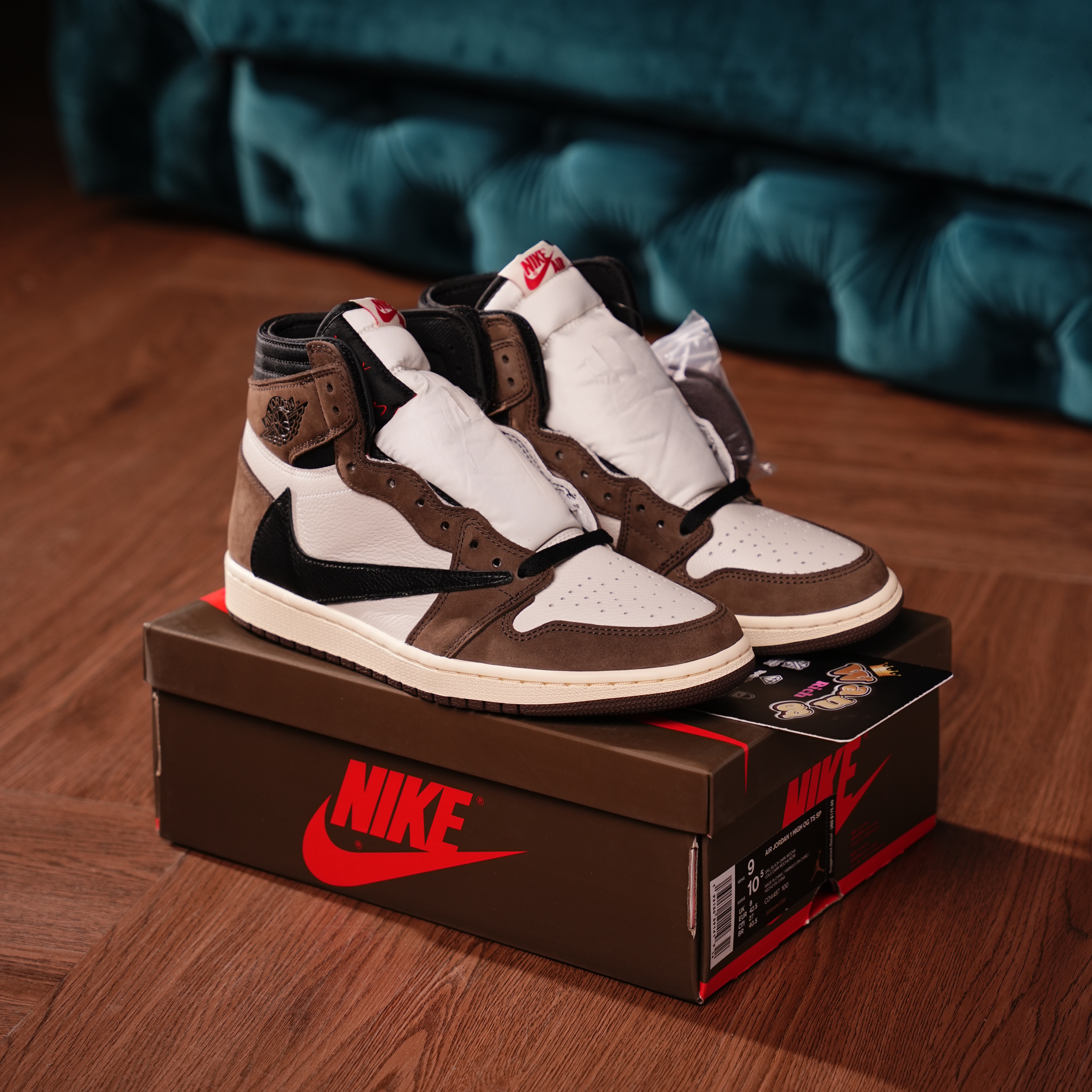 Air Jordan 1 Retro High Travis Scott