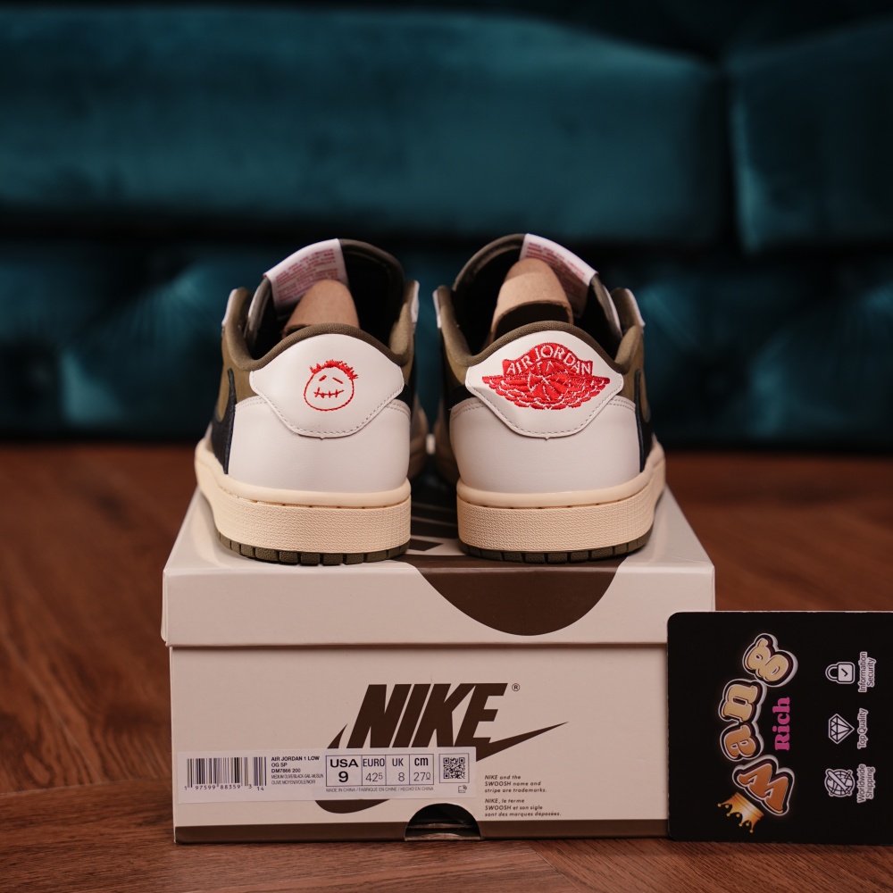 Travis Scott x Air Jordan 1 Low OG SP 'Medium Olive'