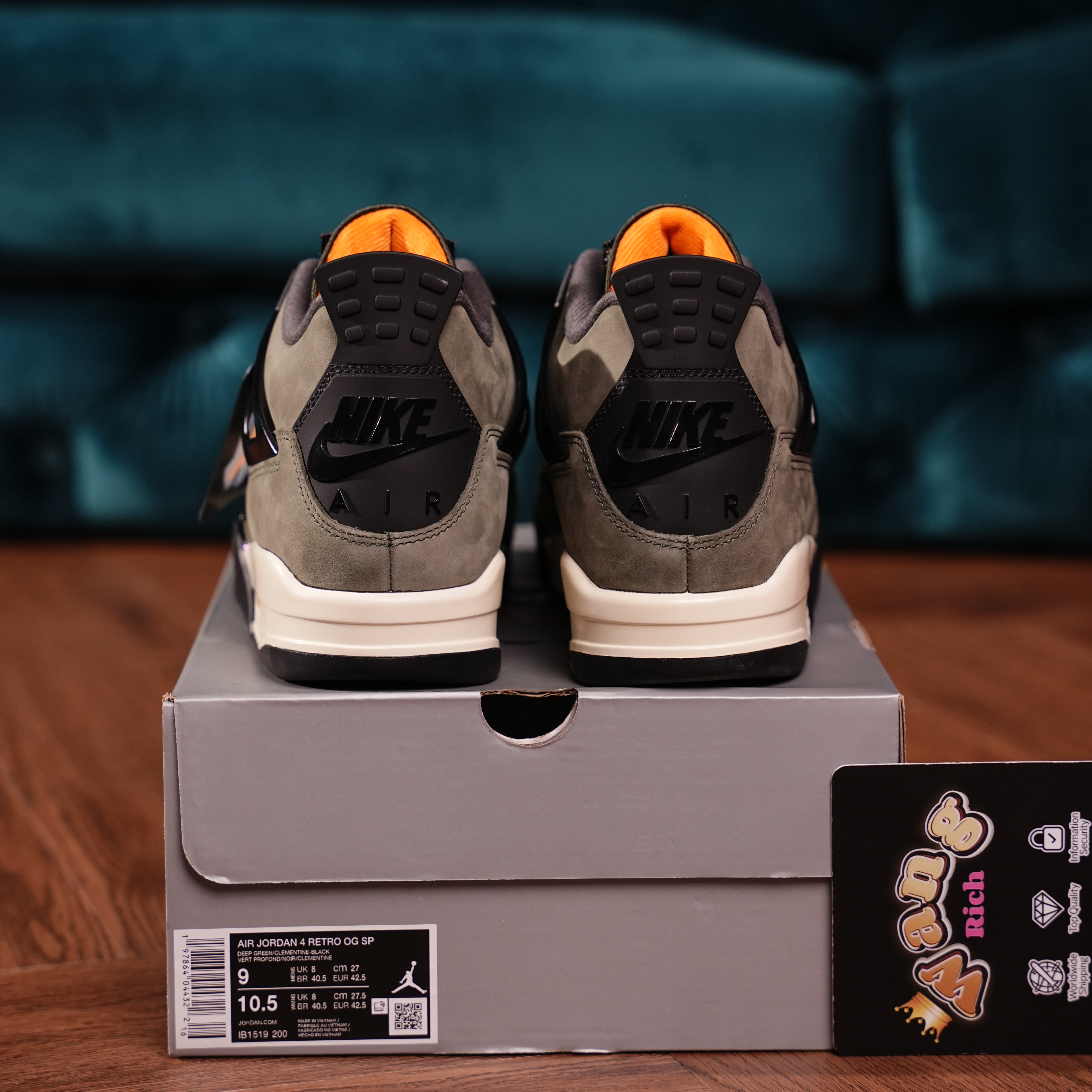 Air Jordan 4 Retro "Taupe Haze"