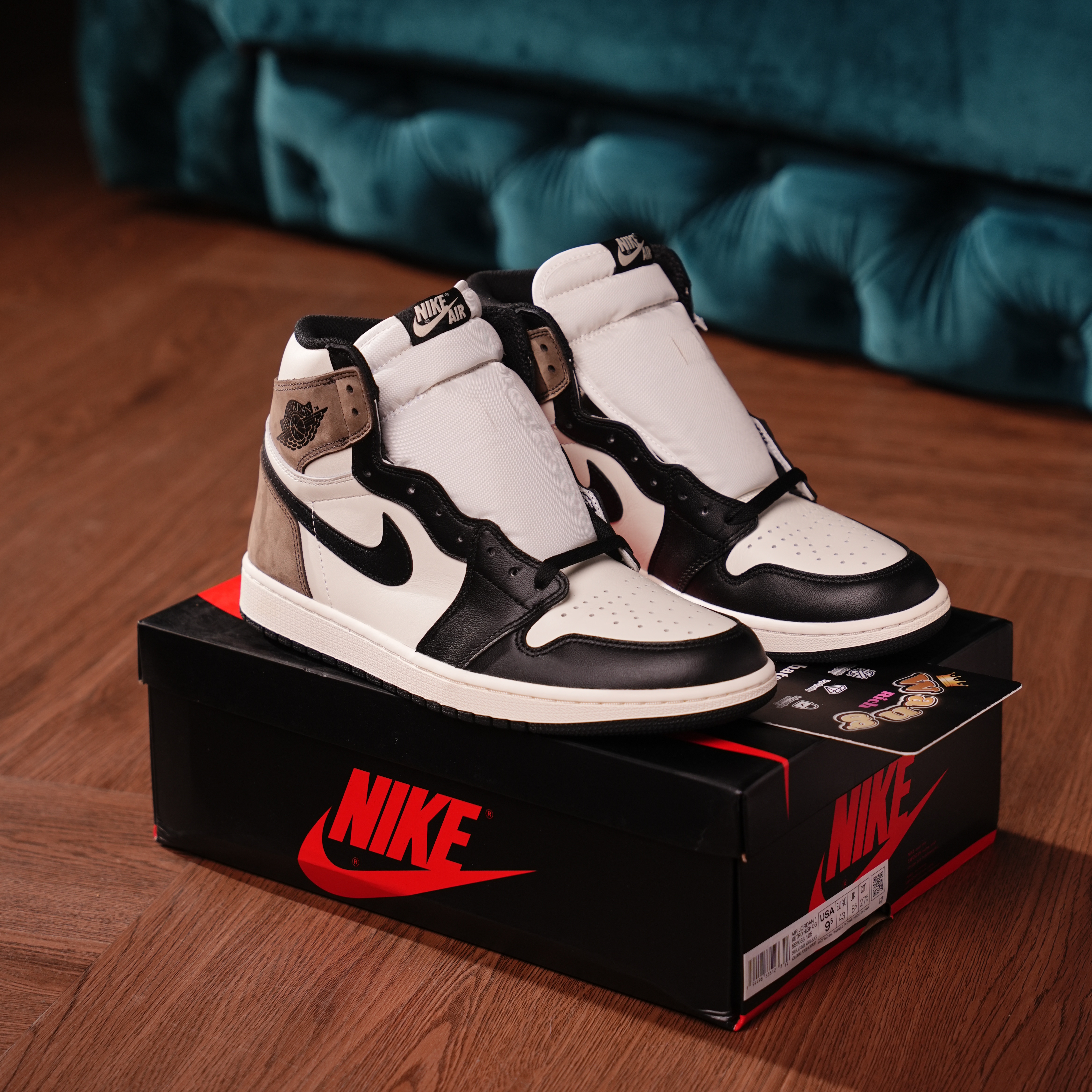 Air Jordan 1 Retro High Dark Mocha