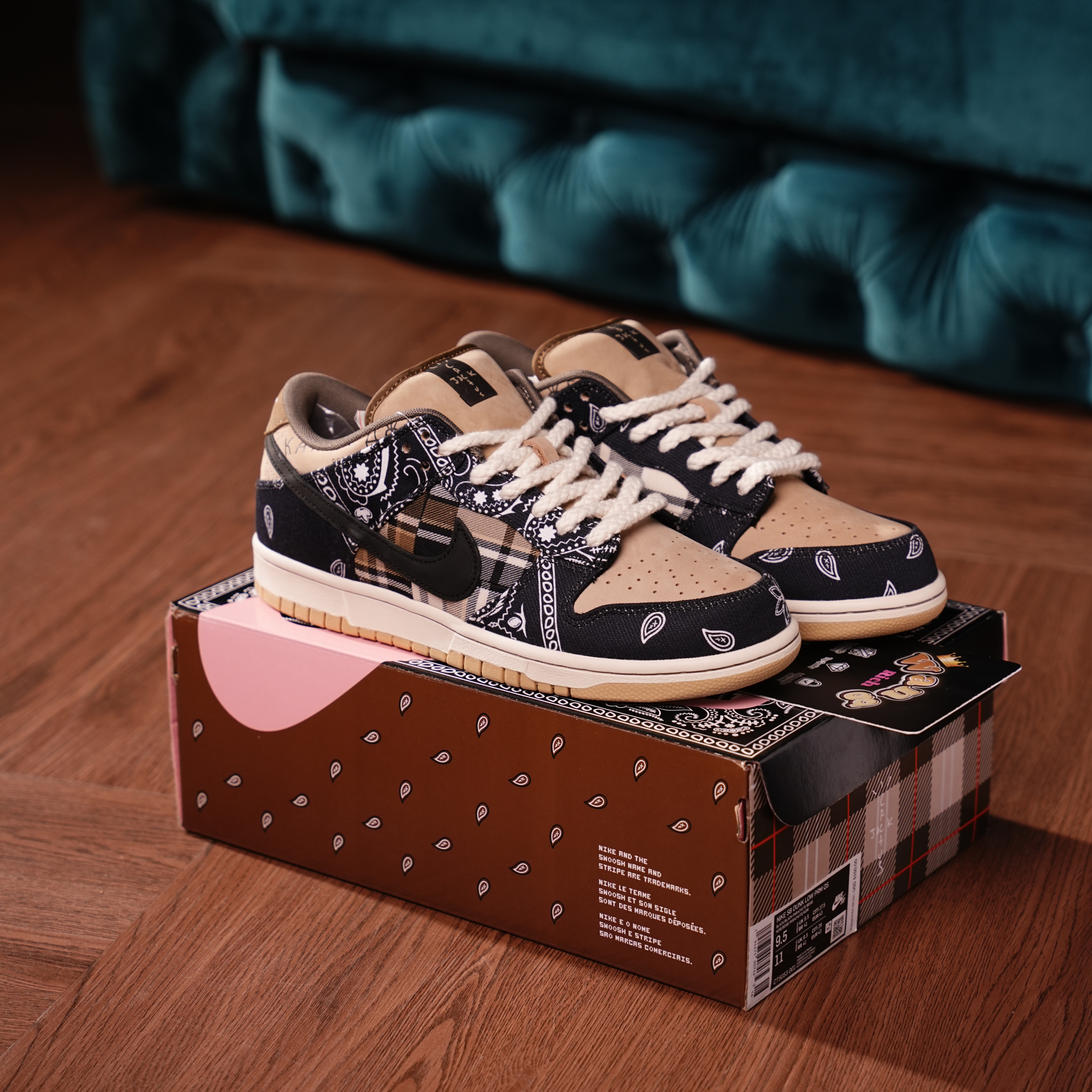 Nike SB Dunk Low Travis Scott