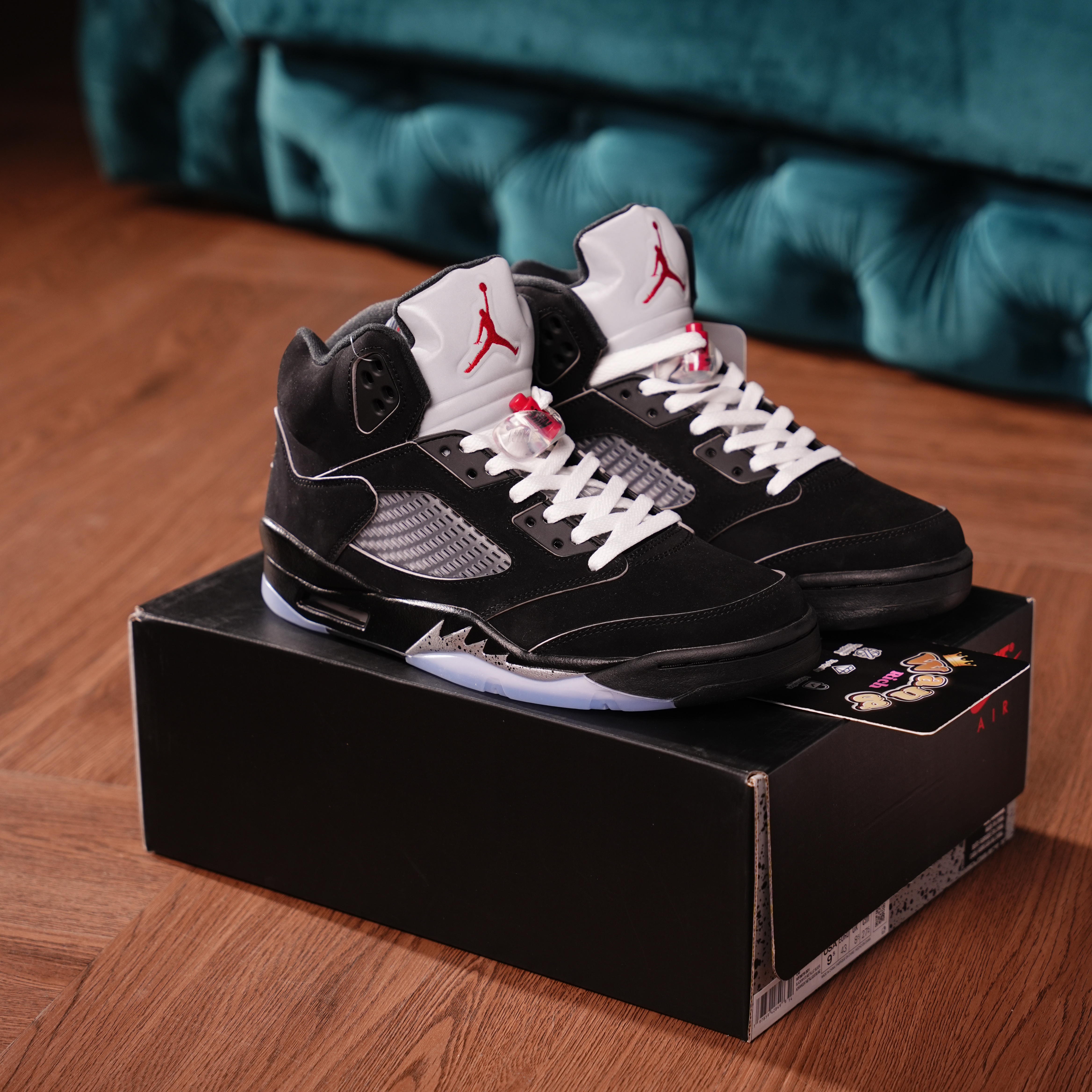 Air Jordan 5 Black Metallic Reimagined