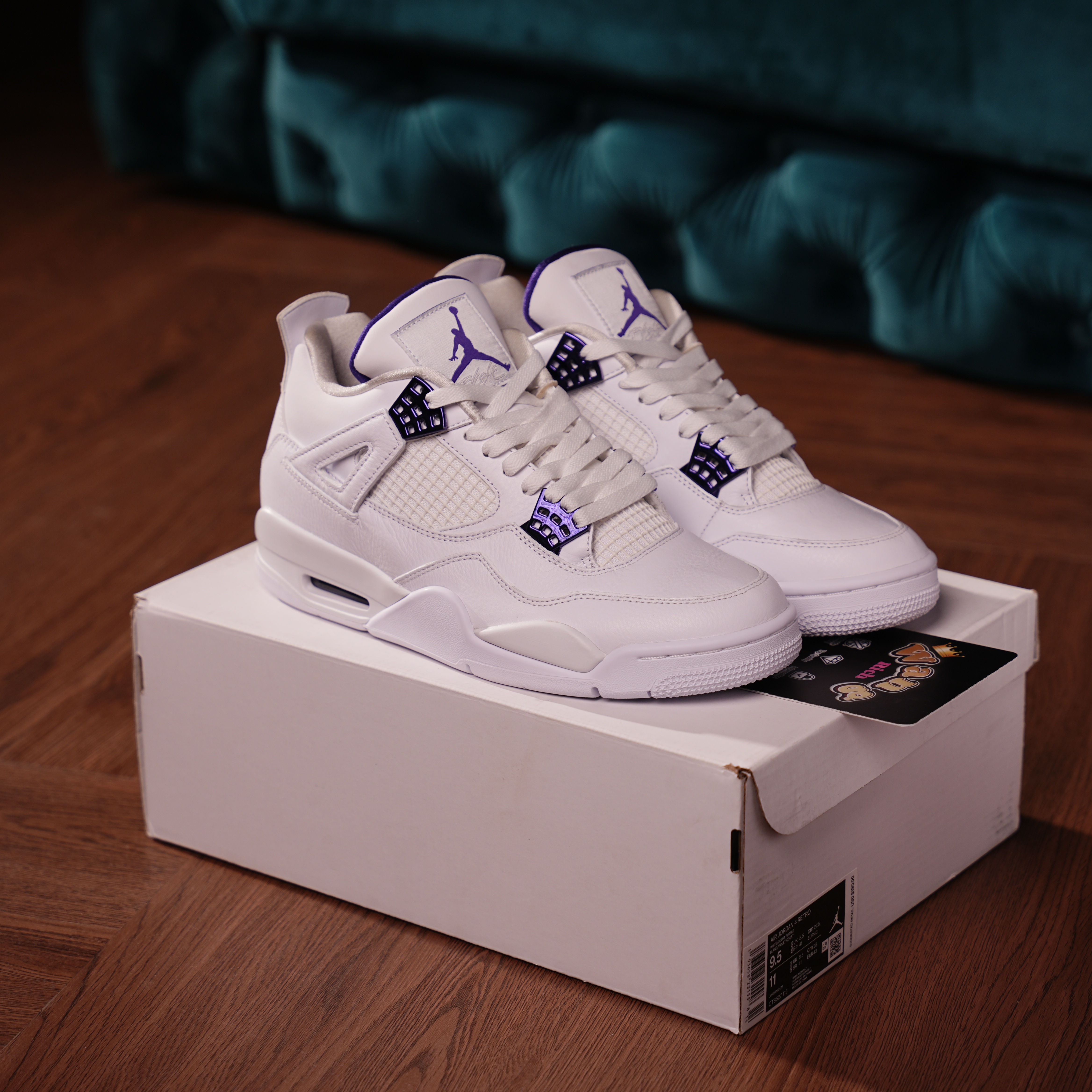 Air Jordan 4 Retro Metallic Purple