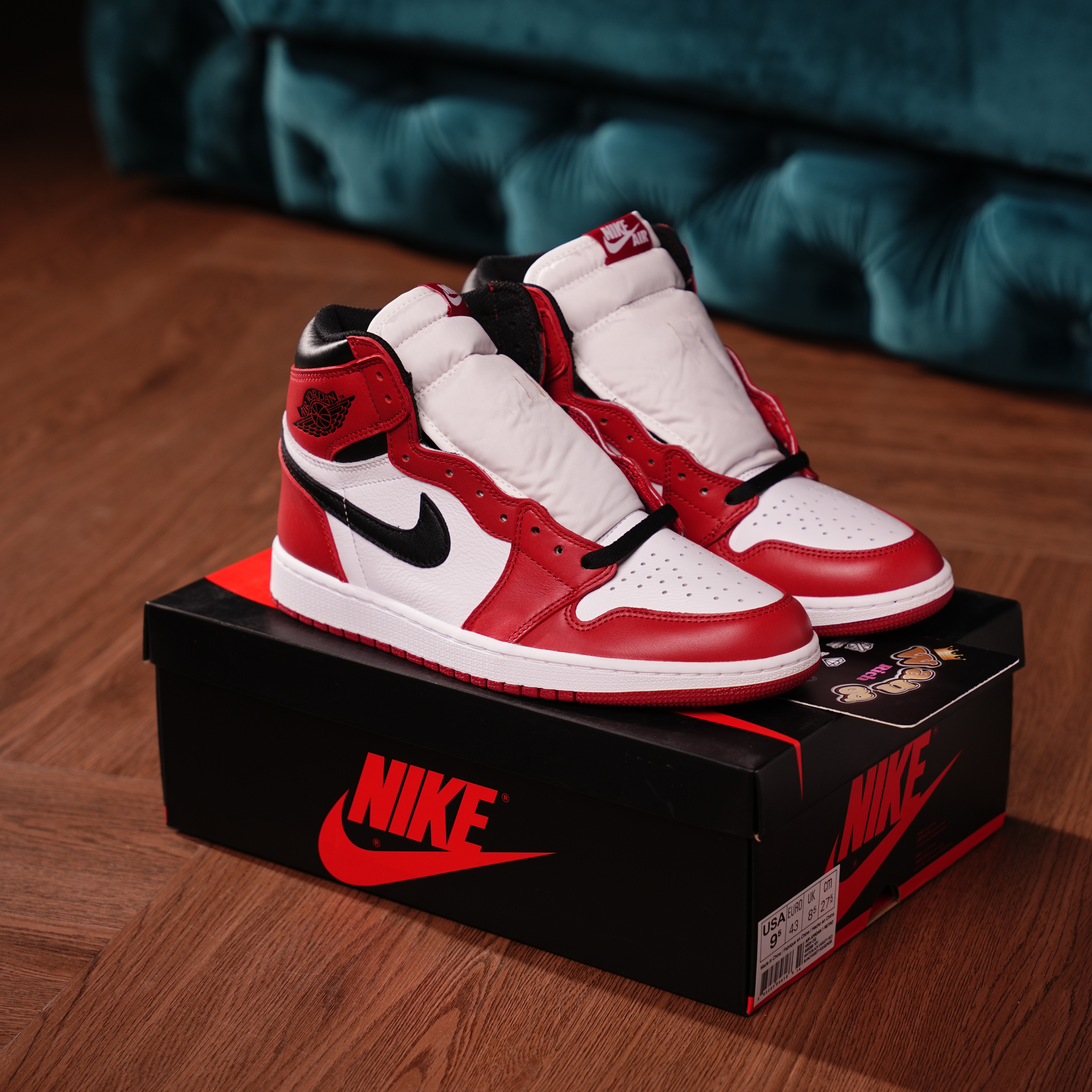Air Jordan 1 Retro Chicago