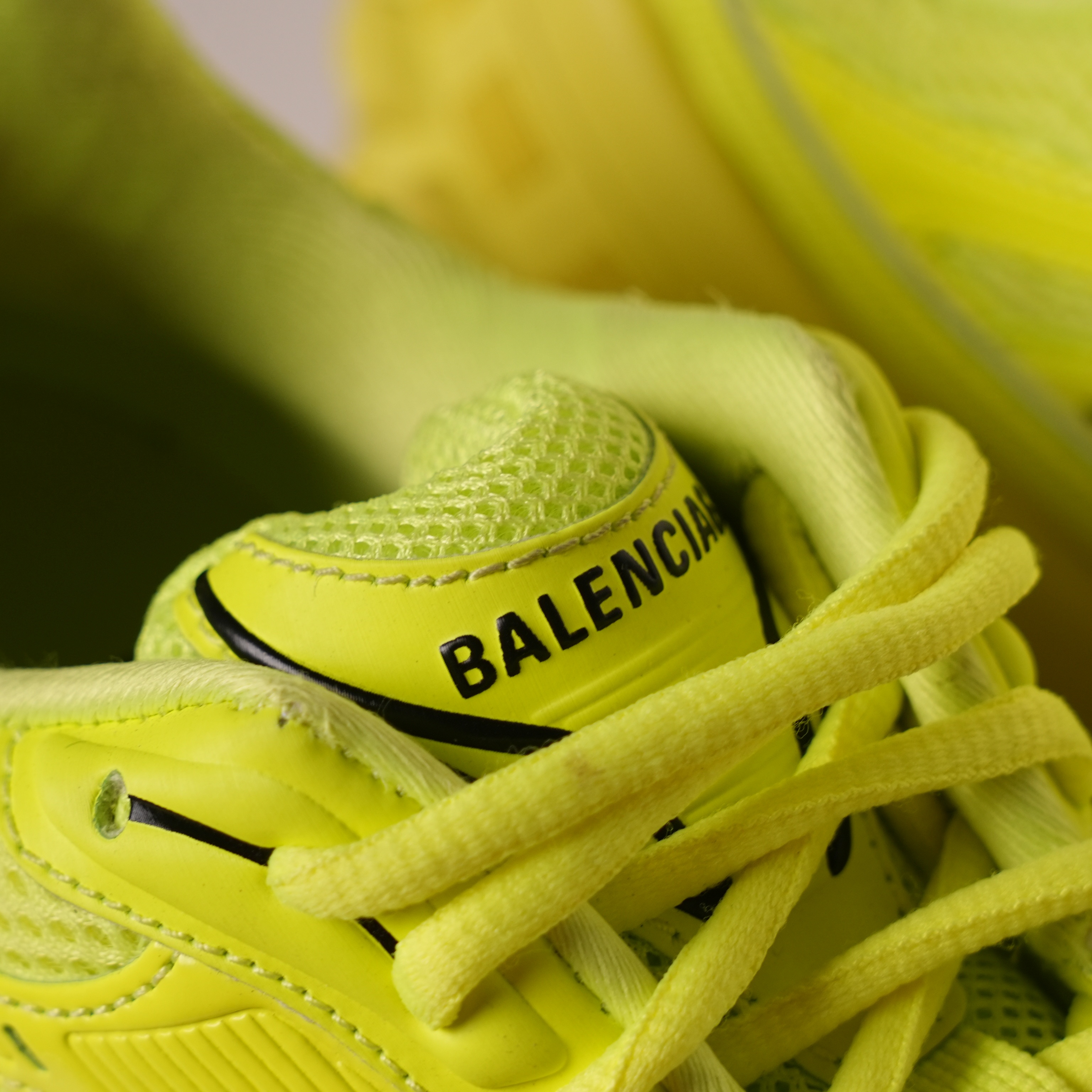 Balenciaga Defender Fluo Yellow