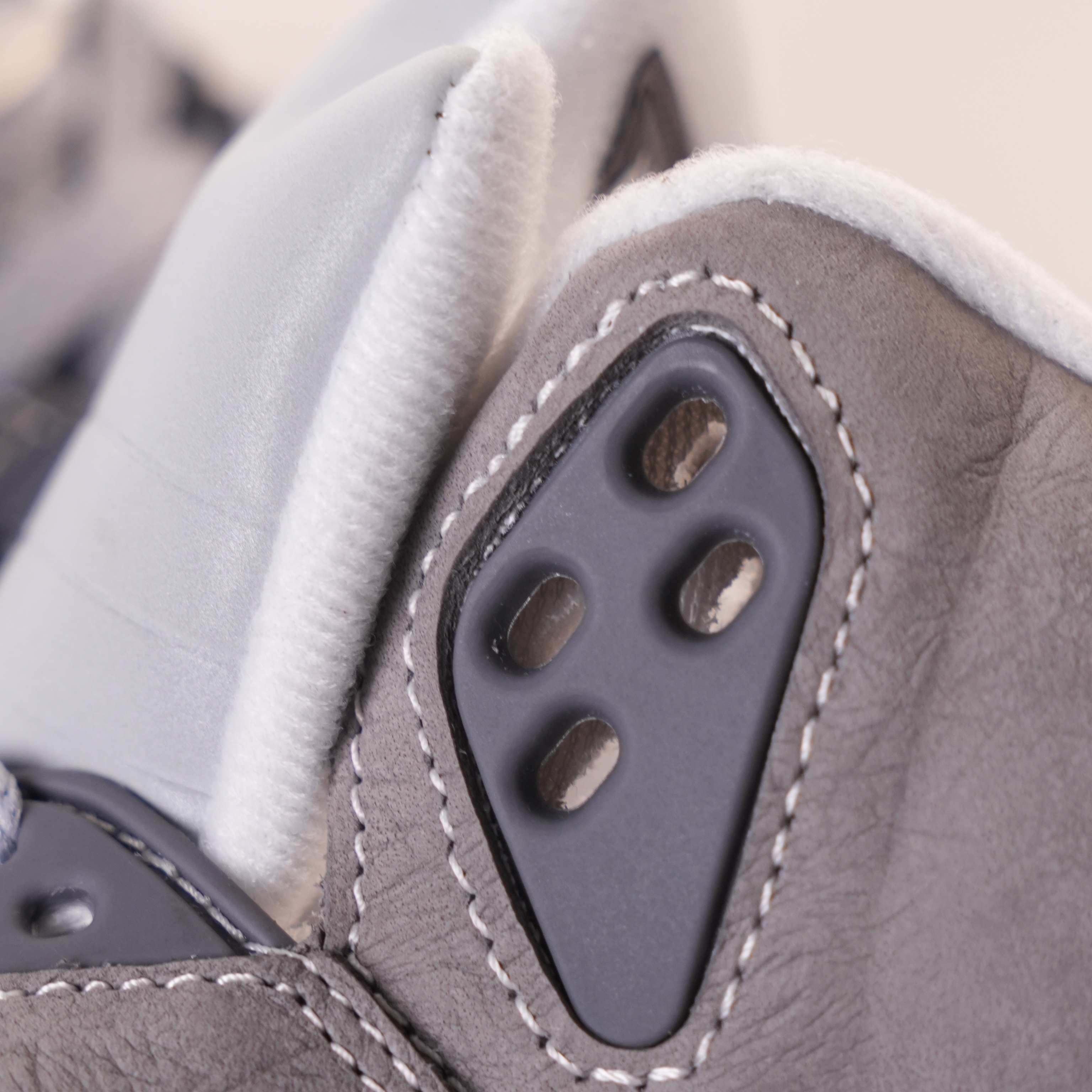 Air Jordan 5 Retro 'Wolf Grey'