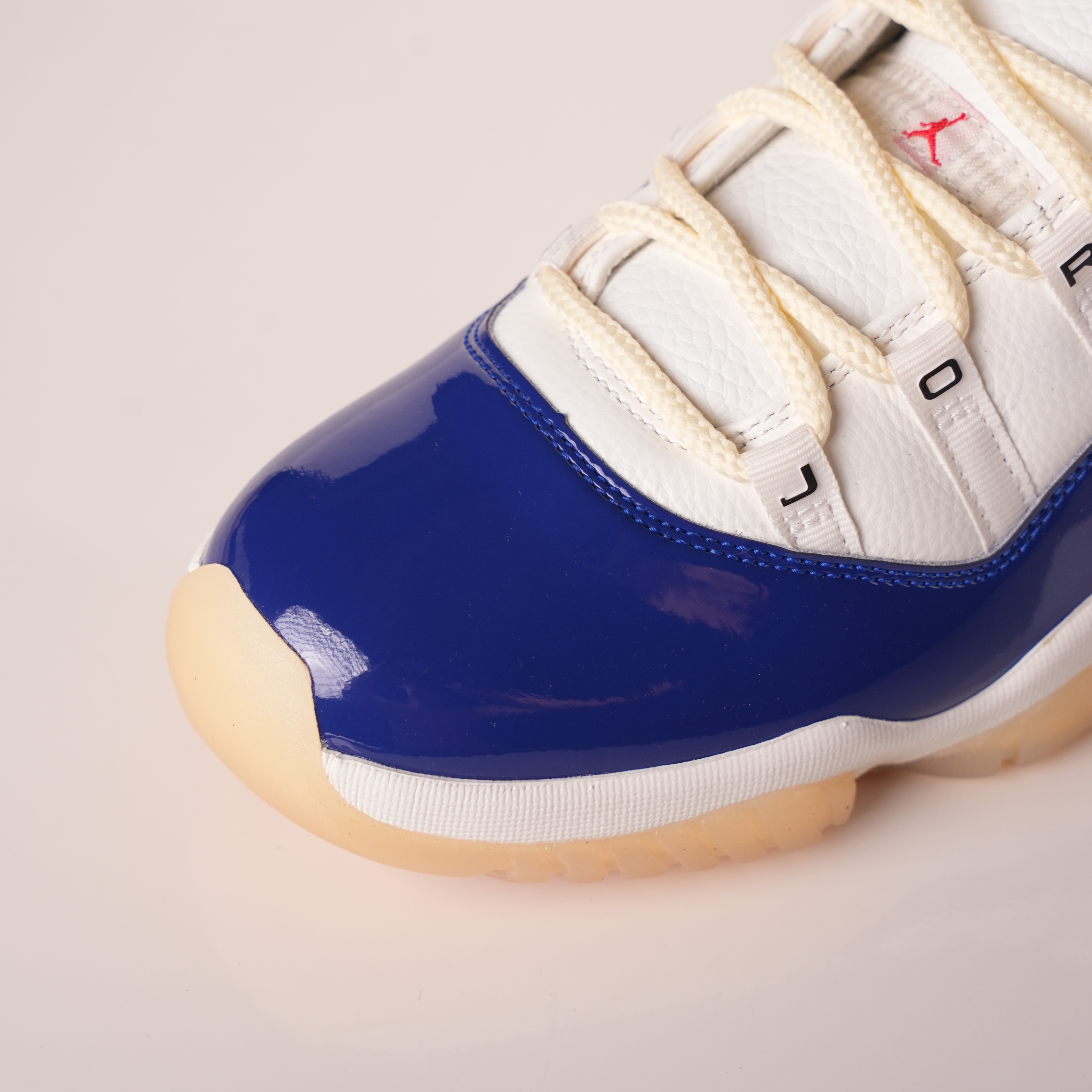 Air Jordan 11 Retro 'Rare Air'
