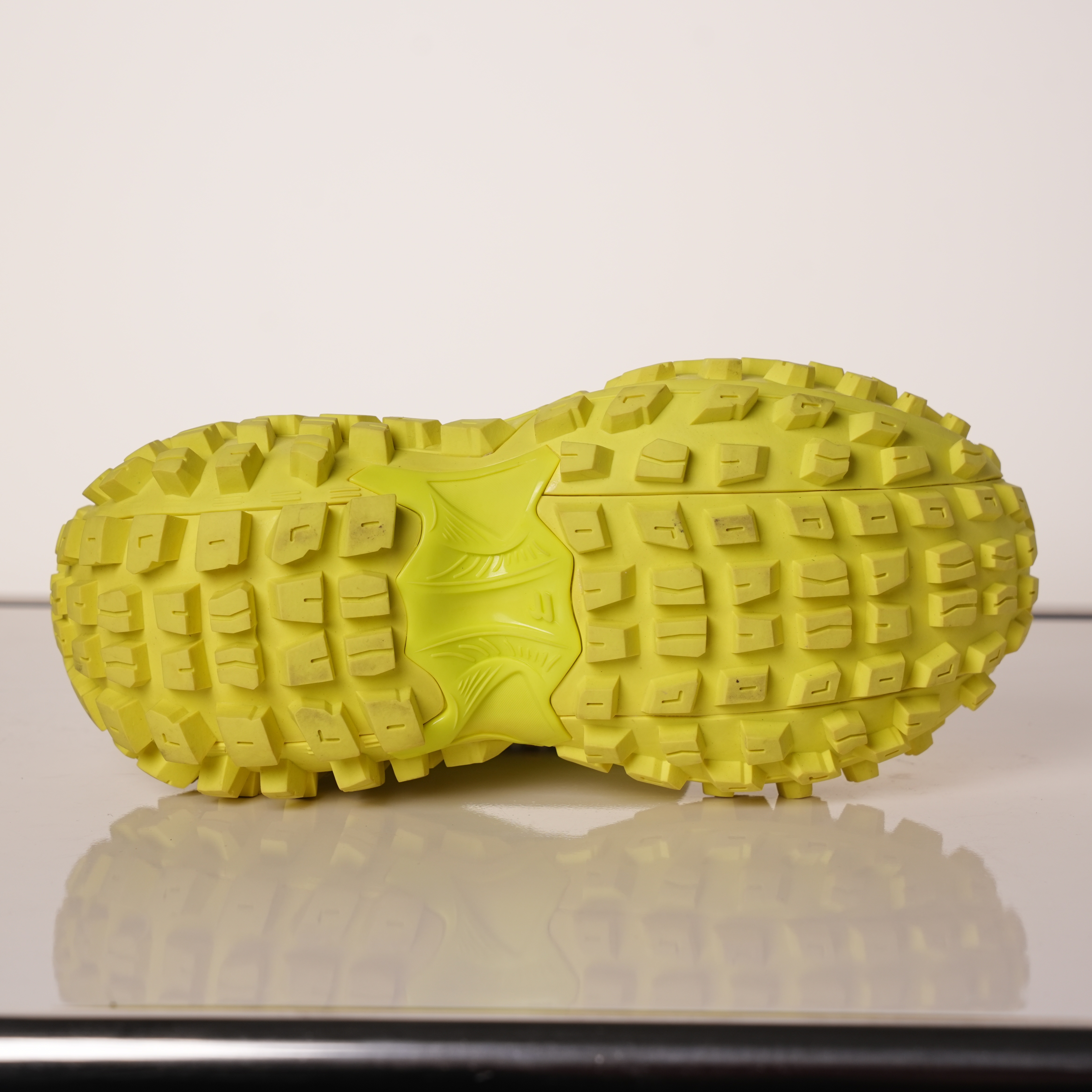 Balenciaga Defender Fluo Yellow